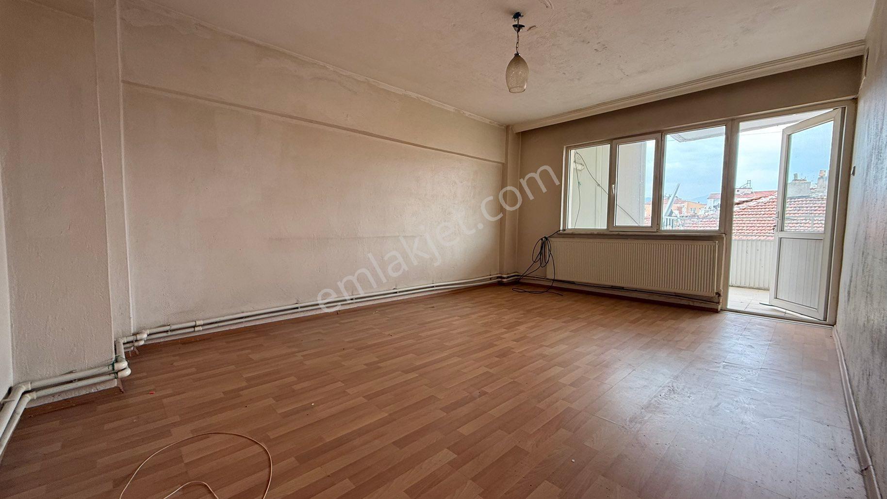 Arda Mah Eski Garaj Civarı 3+1 125m2 Doğalgazlı Satılık Daire - Görsel 14