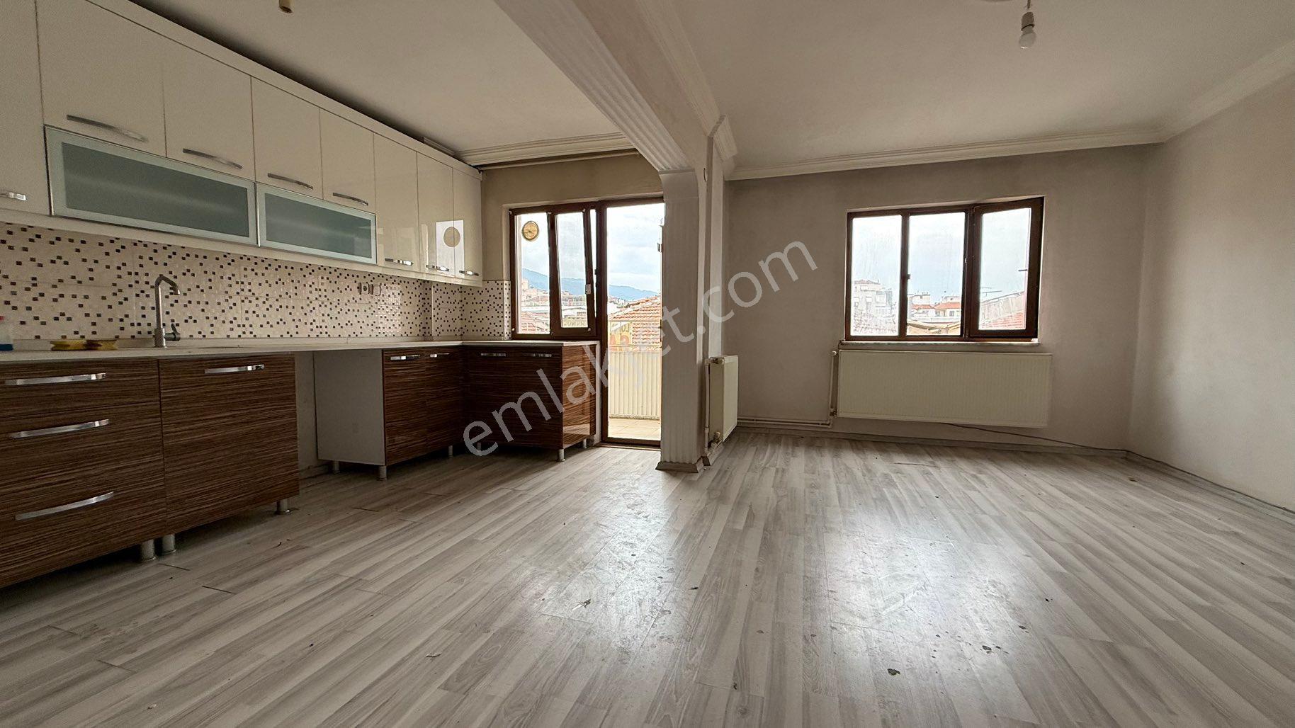 Arda Mah Eski Garaj Civarı 3+1 125m2 Doğalgazlı Satılık Daire - Görsel 5