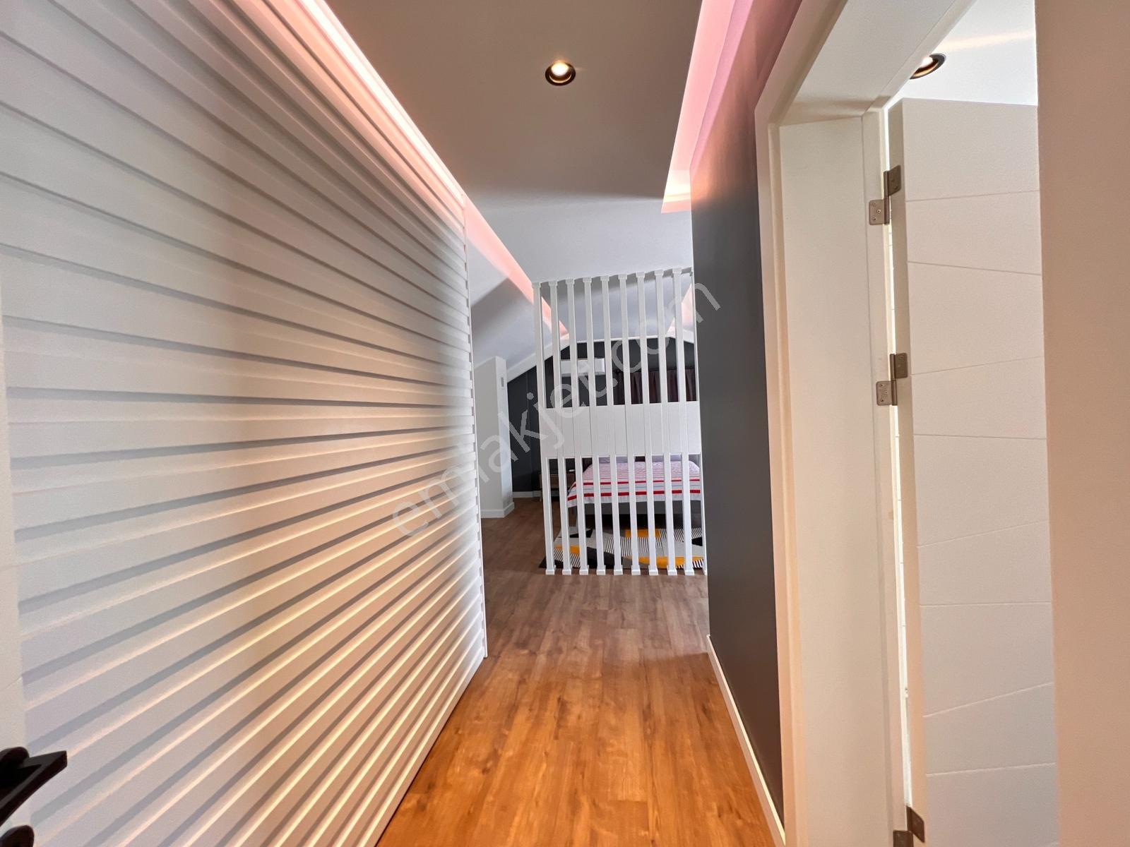 Marmaris Yaşamköşklerinde Satılık Tam Müstakil 4+2 Havuzlu Villa - Görsel 7