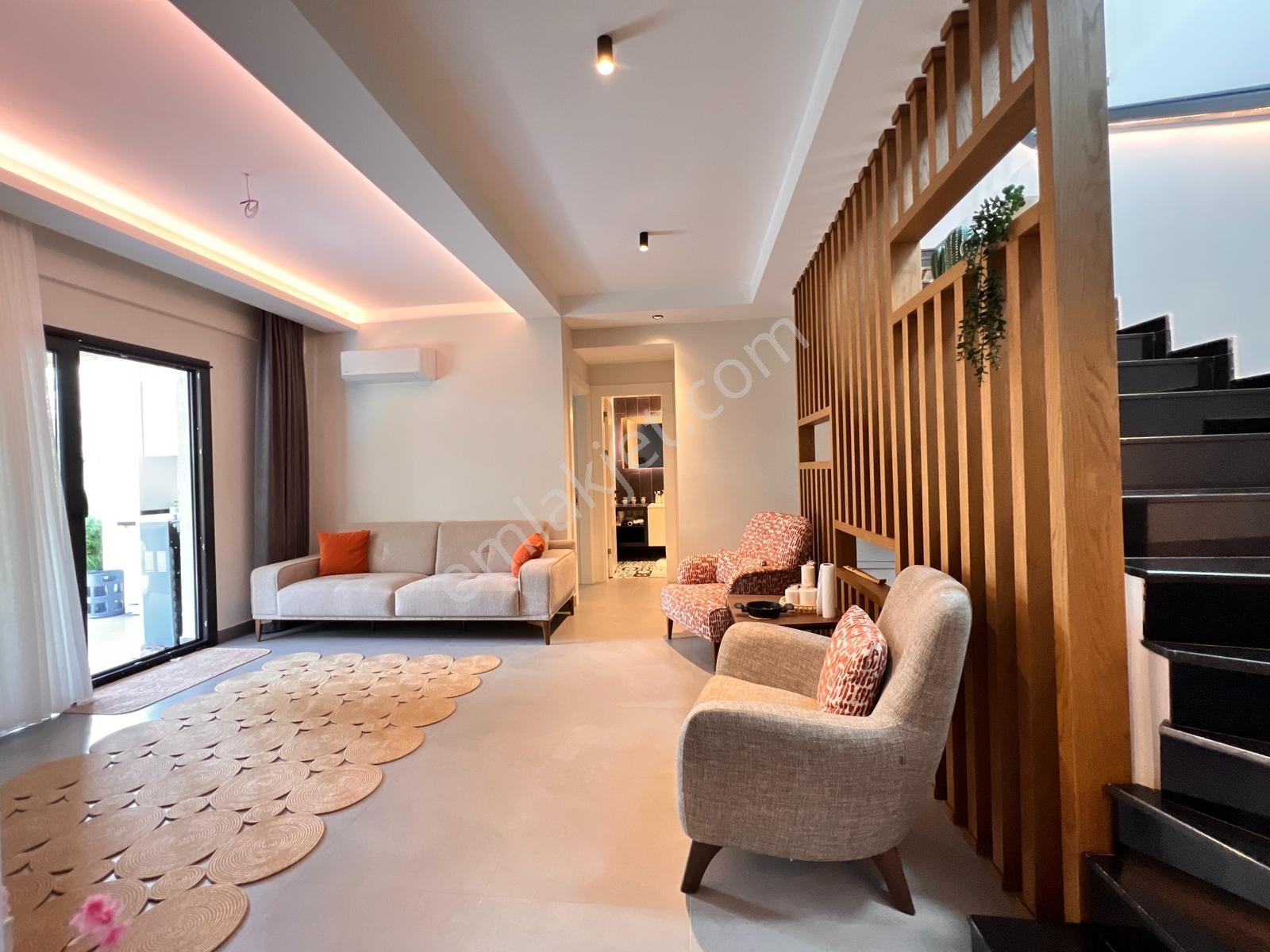 Marmaris Yaşamköşklerinde Satılık Tam Müstakil 4+2 Havuzlu Villa - Görsel 35