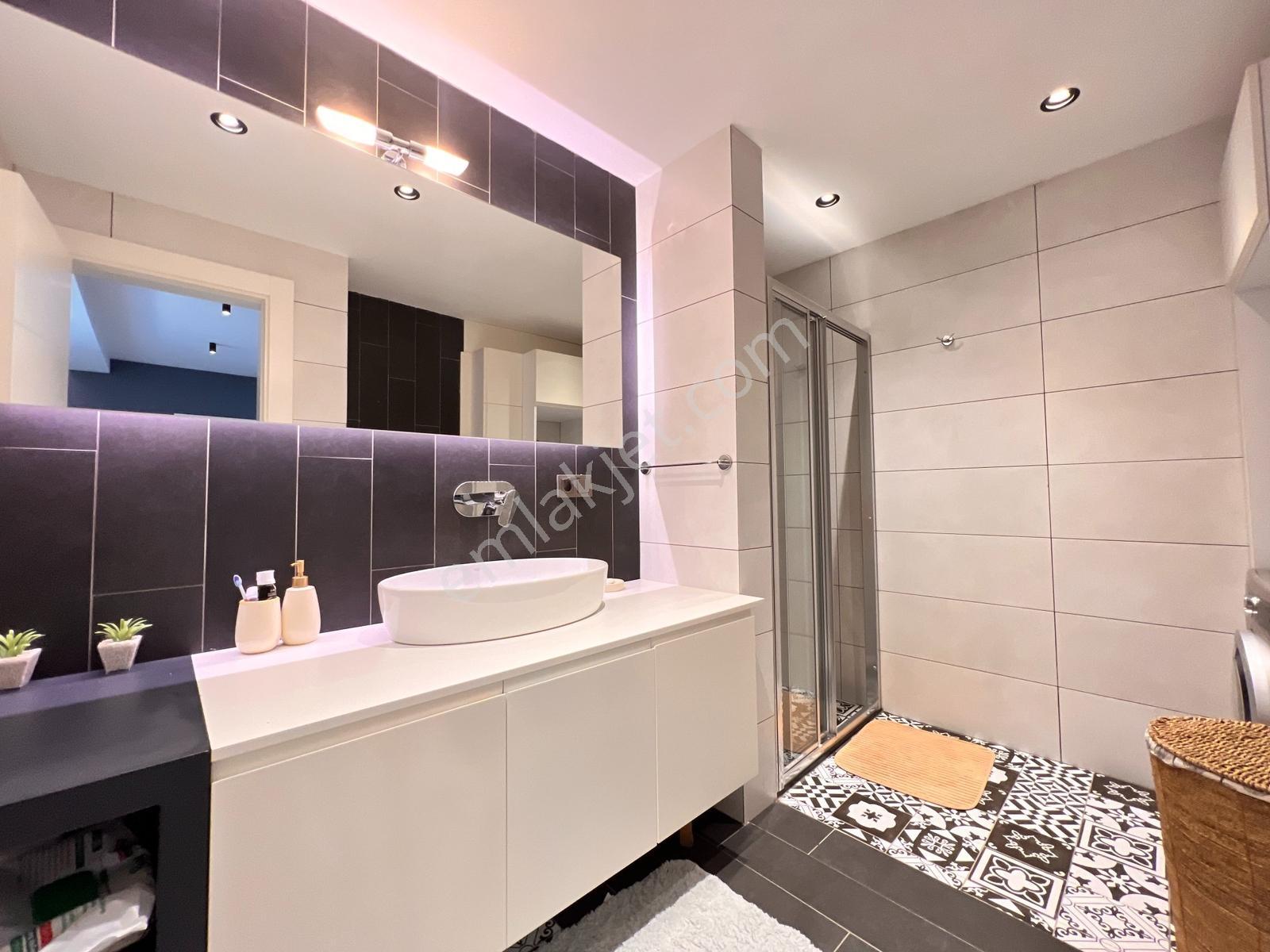 Marmaris Yaşamköşklerinde Satılık Tam Müstakil 4+2 Havuzlu Villa - Görsel 16
