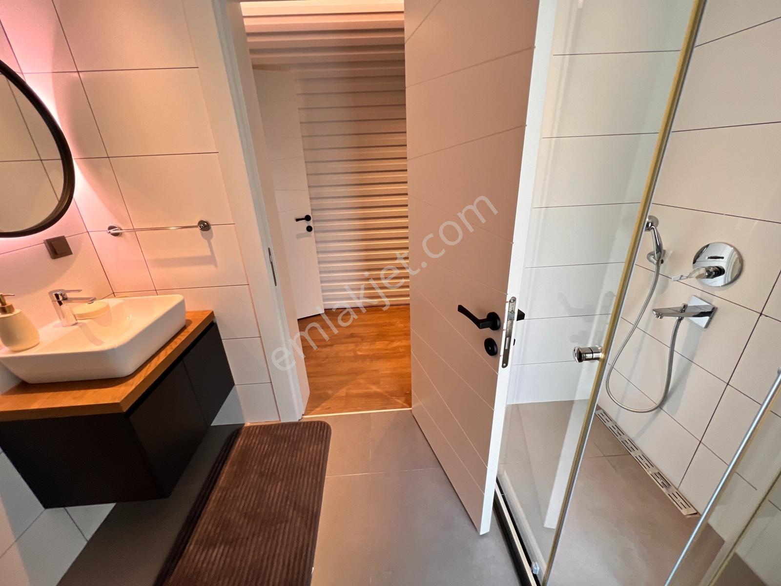 Marmaris Yaşamköşklerinde Satılık Tam Müstakil 4+2 Havuzlu Villa - Görsel 9
