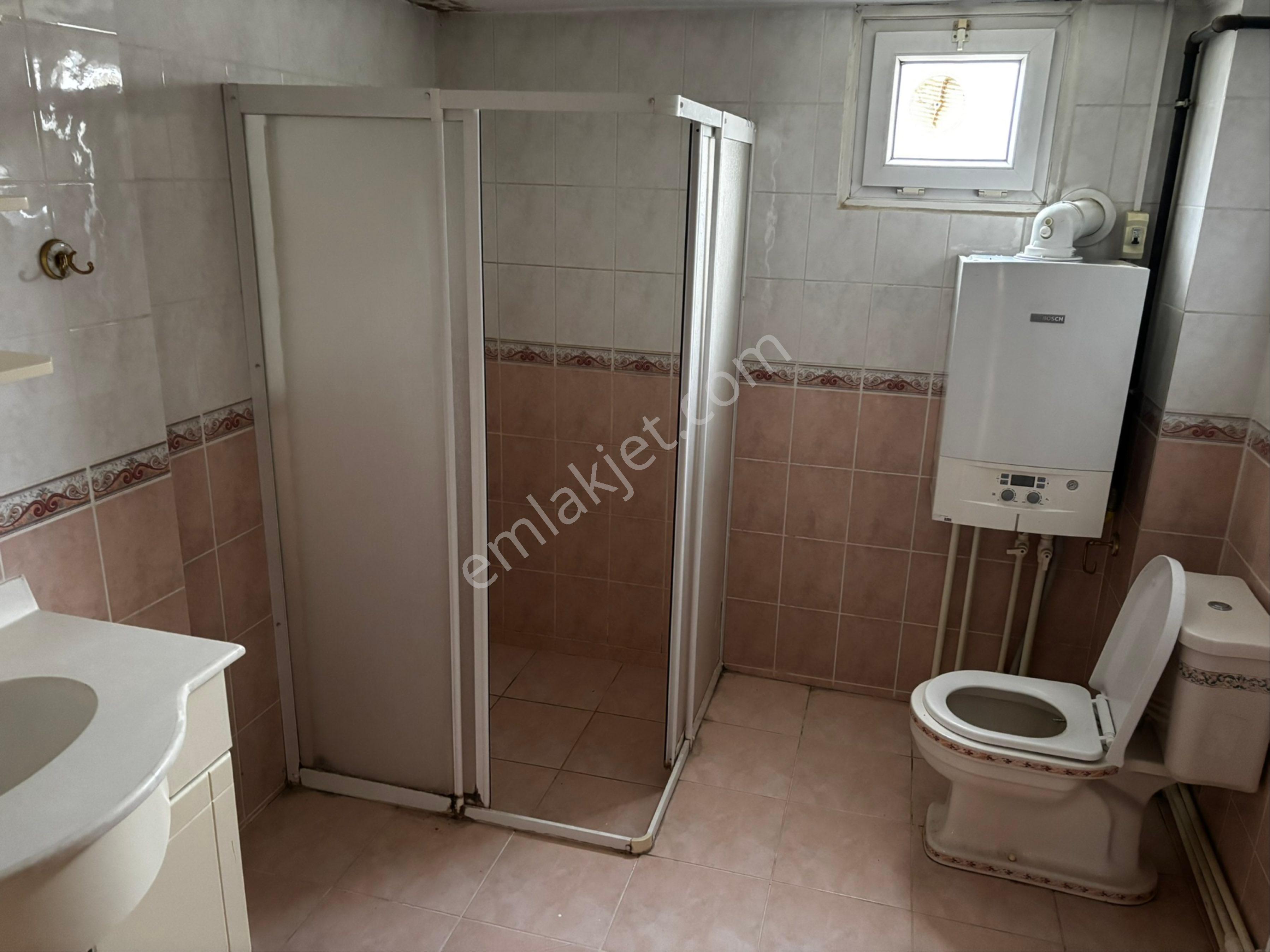 224 Zafer Mahallesinde Kiralık Doğalgazlı 3+1 Daire - Görsel 18
