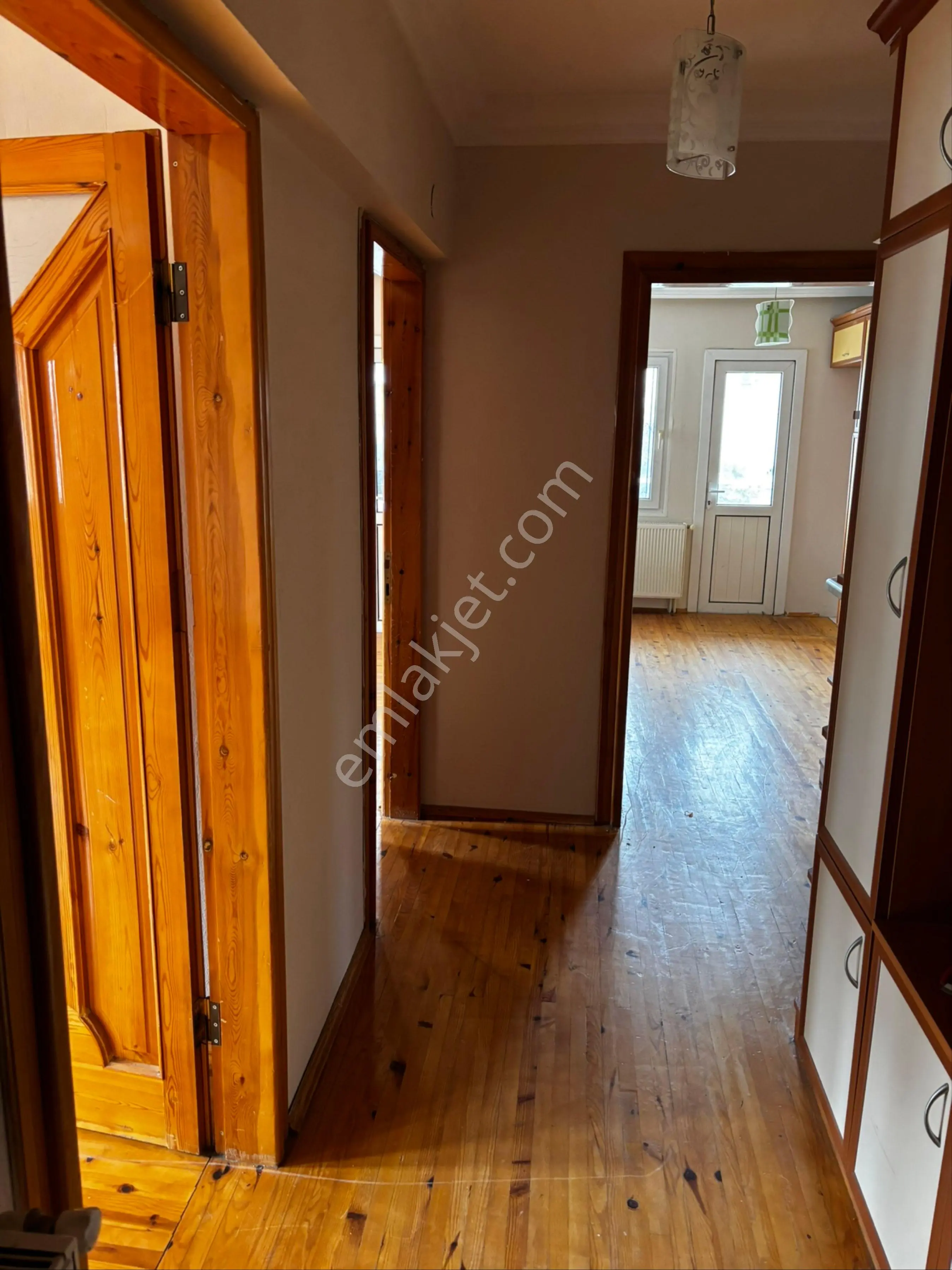 224 Zafer Mahallesinde Kiralık Doğalgazlı 3+1 Daire - Görsel 2