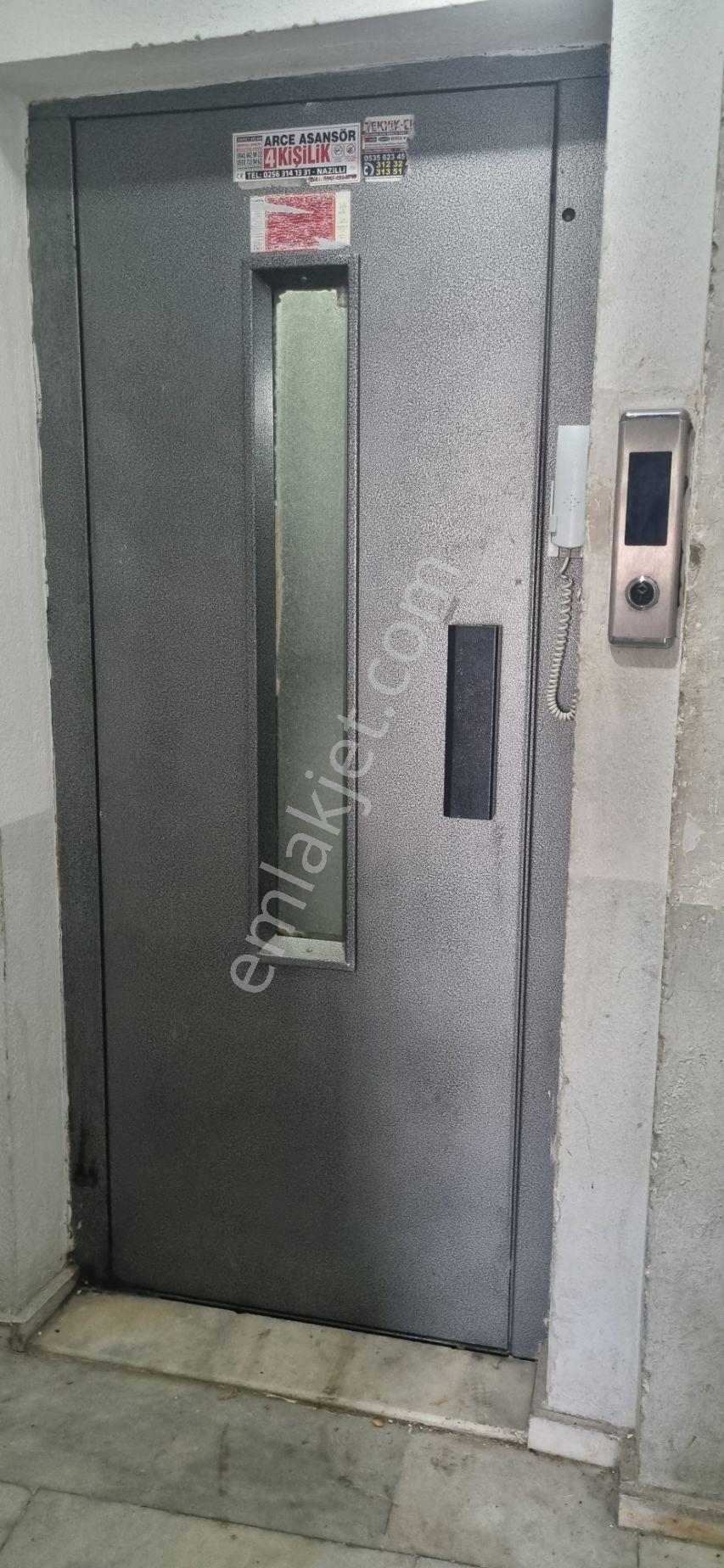 Aydın Nazilli Yöntem Emlaktan Karaçay Mahallesindedoğalgazlı Kiralık 3+1 Daire - Görsel 5