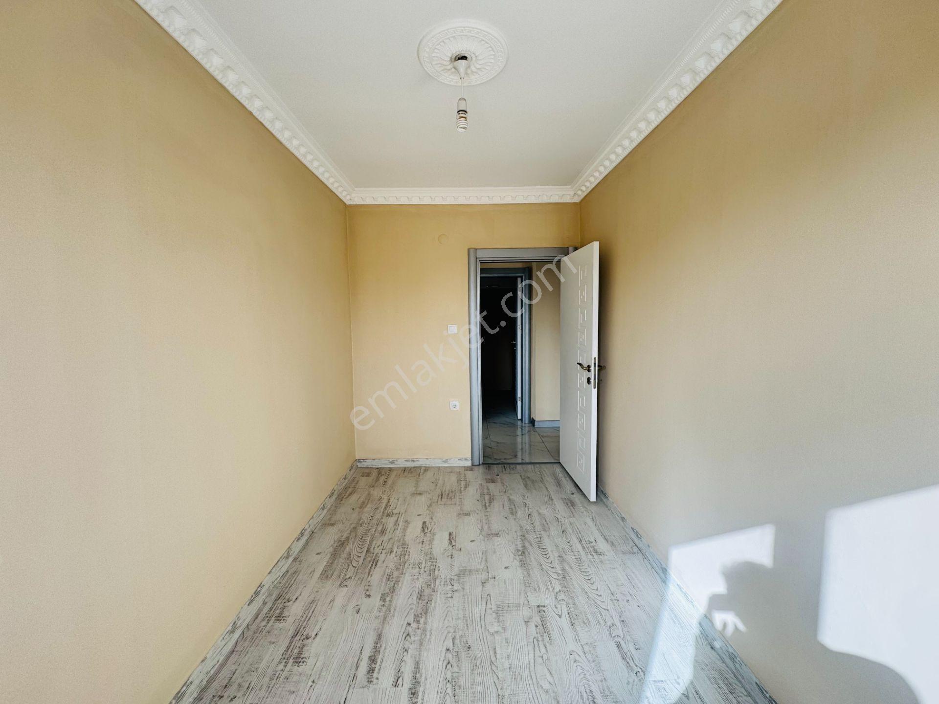 Güven'den Kapaklı'da Cadde Üzerinde Ebv.banyolu Teraslı Daire - Görsel 18