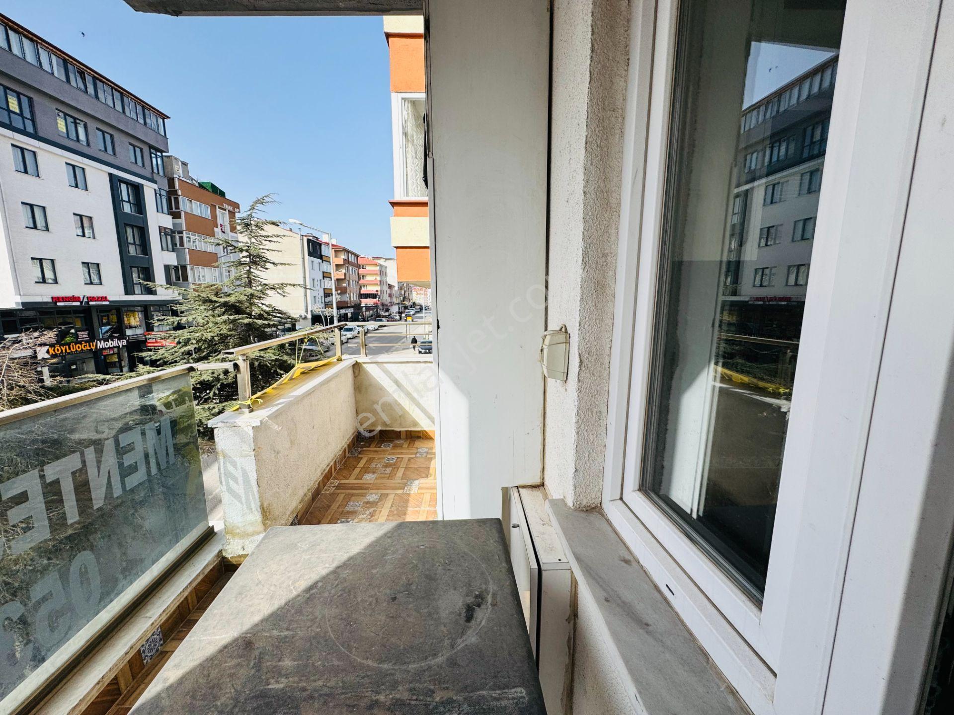Güven'den Kapaklı'da Cadde Üzerinde Ebv.banyolu Teraslı Daire - Görsel 7
