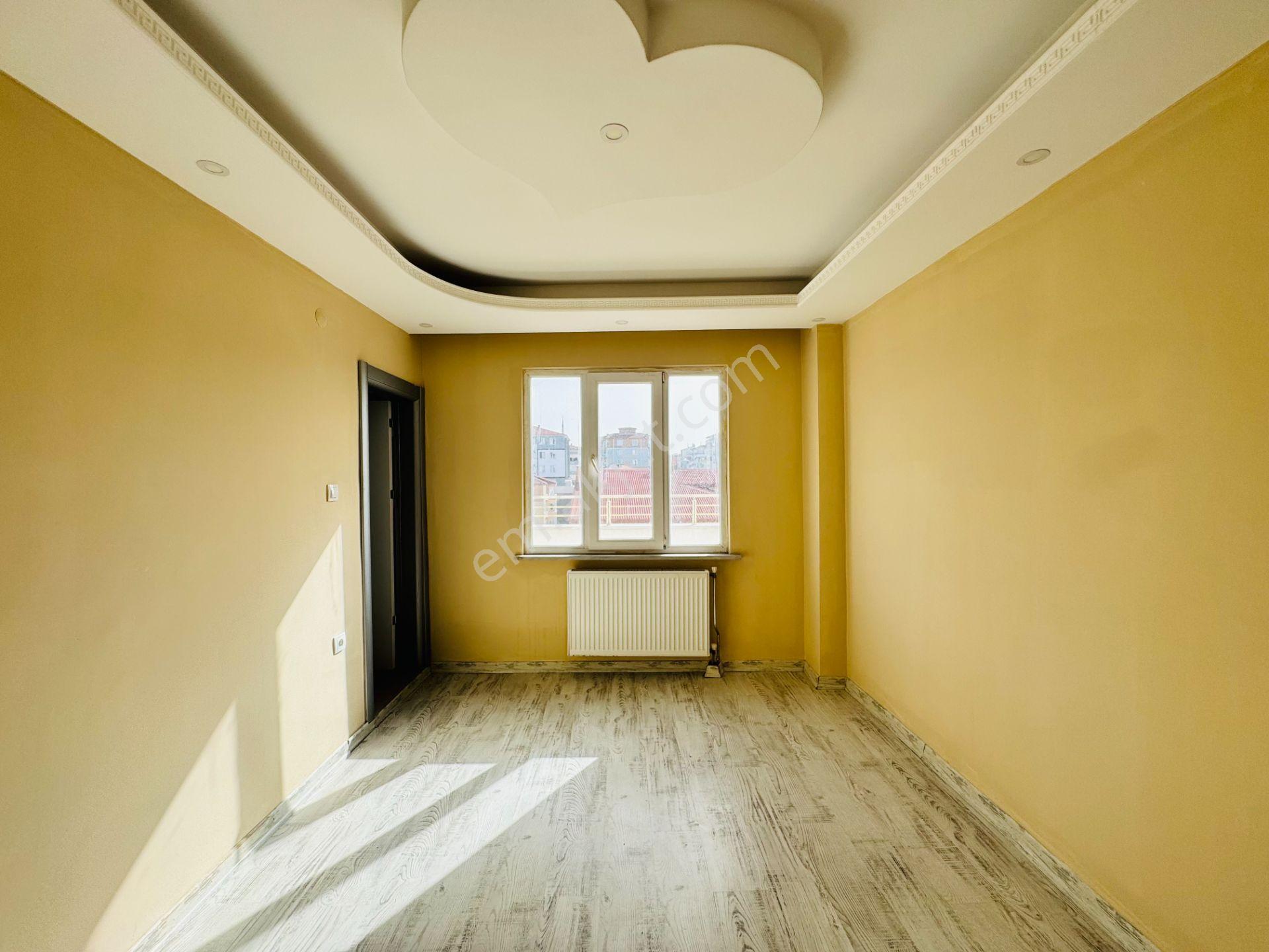 Güven'den Kapaklı'da Cadde Üzerinde Ebv.banyolu Teraslı Daire - Görsel 15