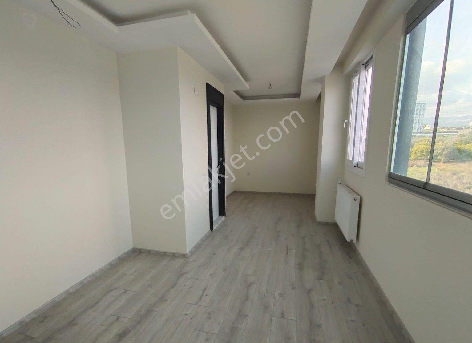 Thor'dan Mersin Üniversitesi Yakını 3+1 Kiralık Eşyasız Daire - Görsel 15