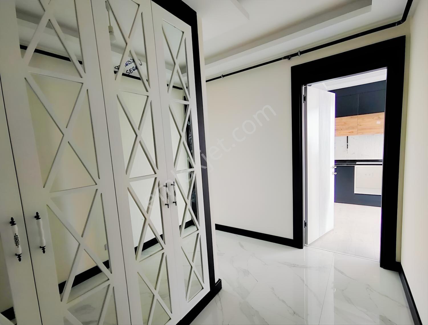 Thor'dan Mersin Üniversitesi Yakını 3+1 Kiralık Eşyasız Daire - Görsel 30