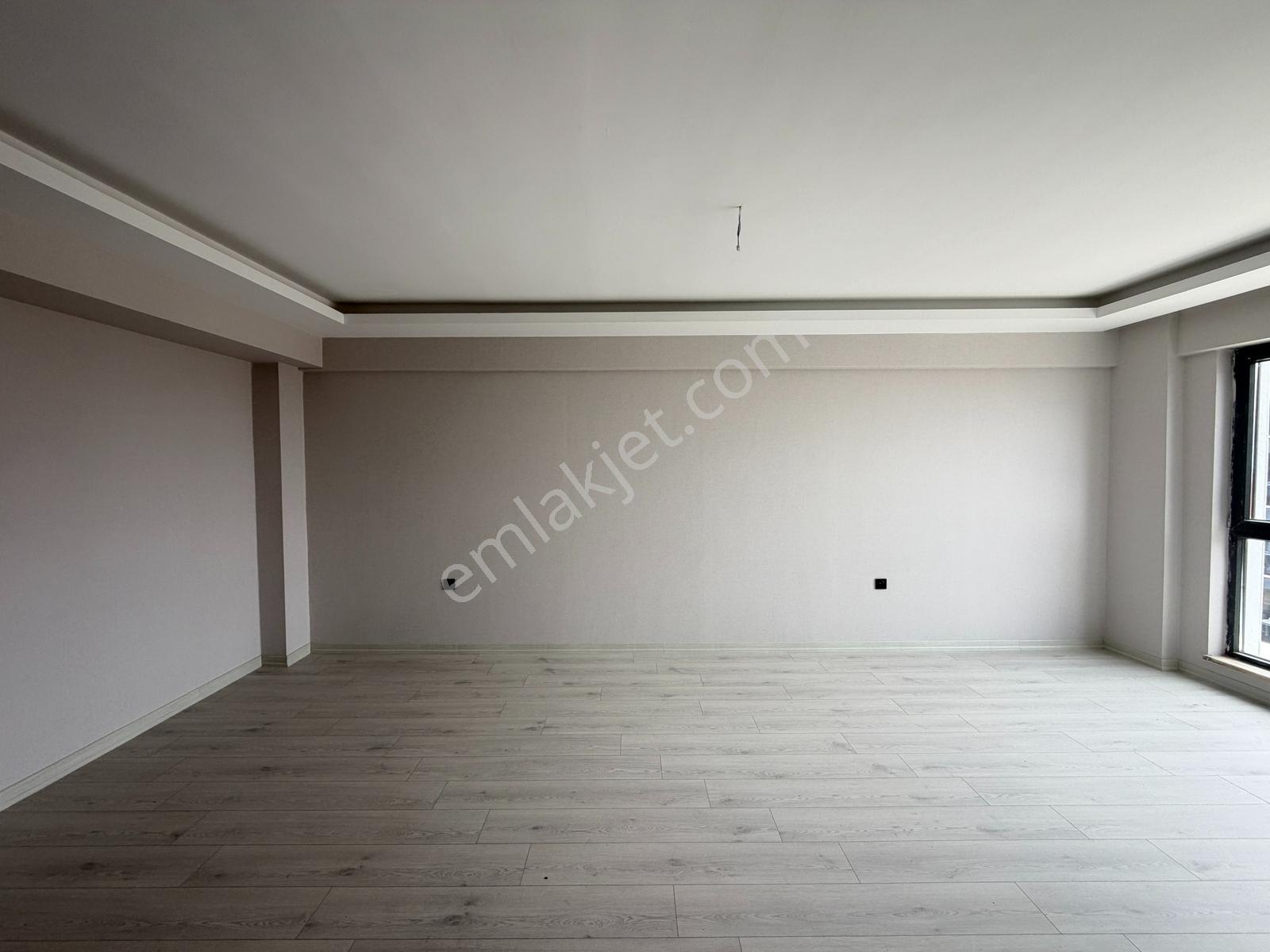 İncek'te Bağımsız Mutfaklı Ultra Lüx Satılık 2+1 - Görsel 12