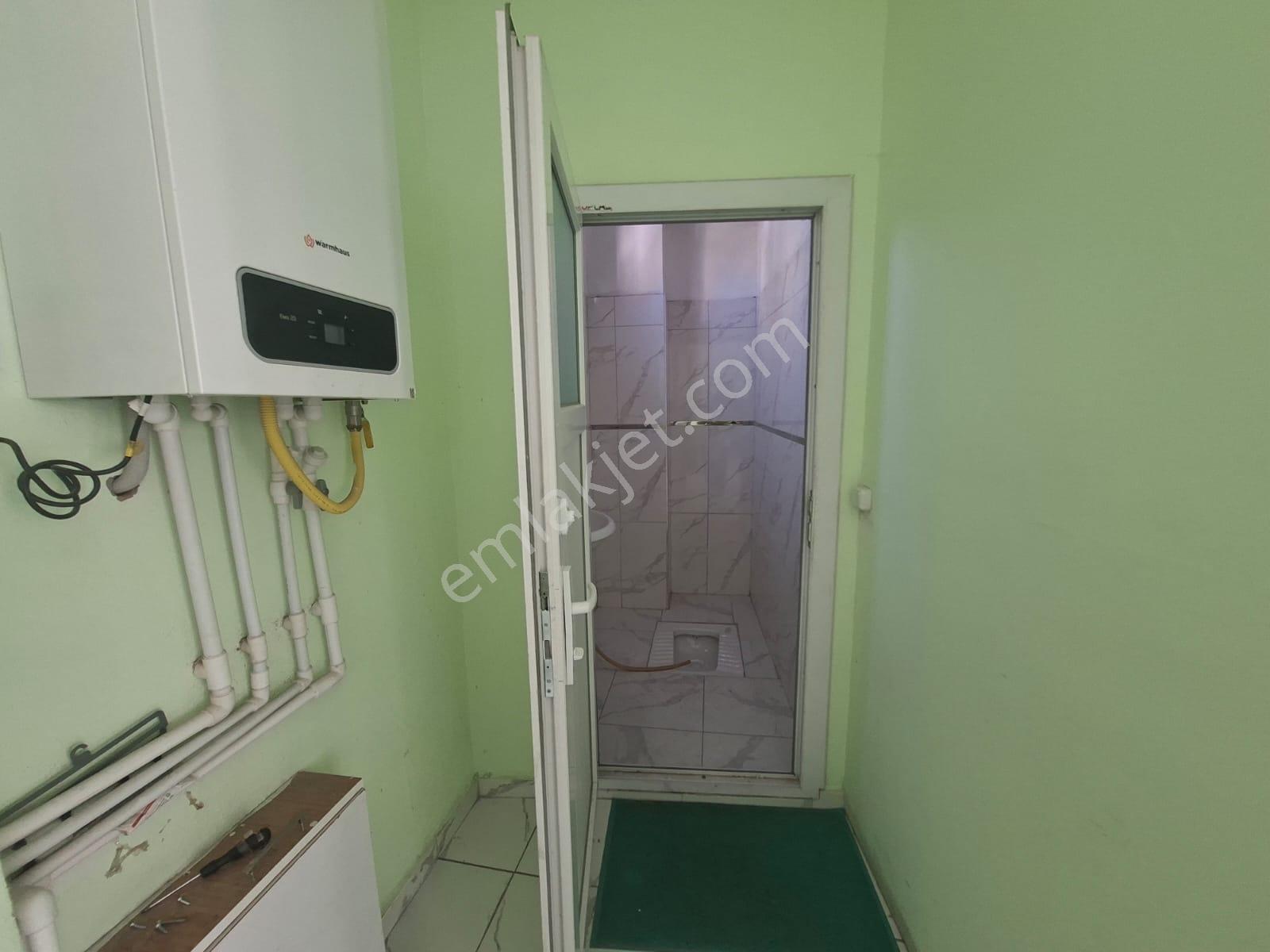 Çayırova Cadde Üstü Merkezi Konum 160m² İki Katlı Kiralık Dükkan - Görsel 18