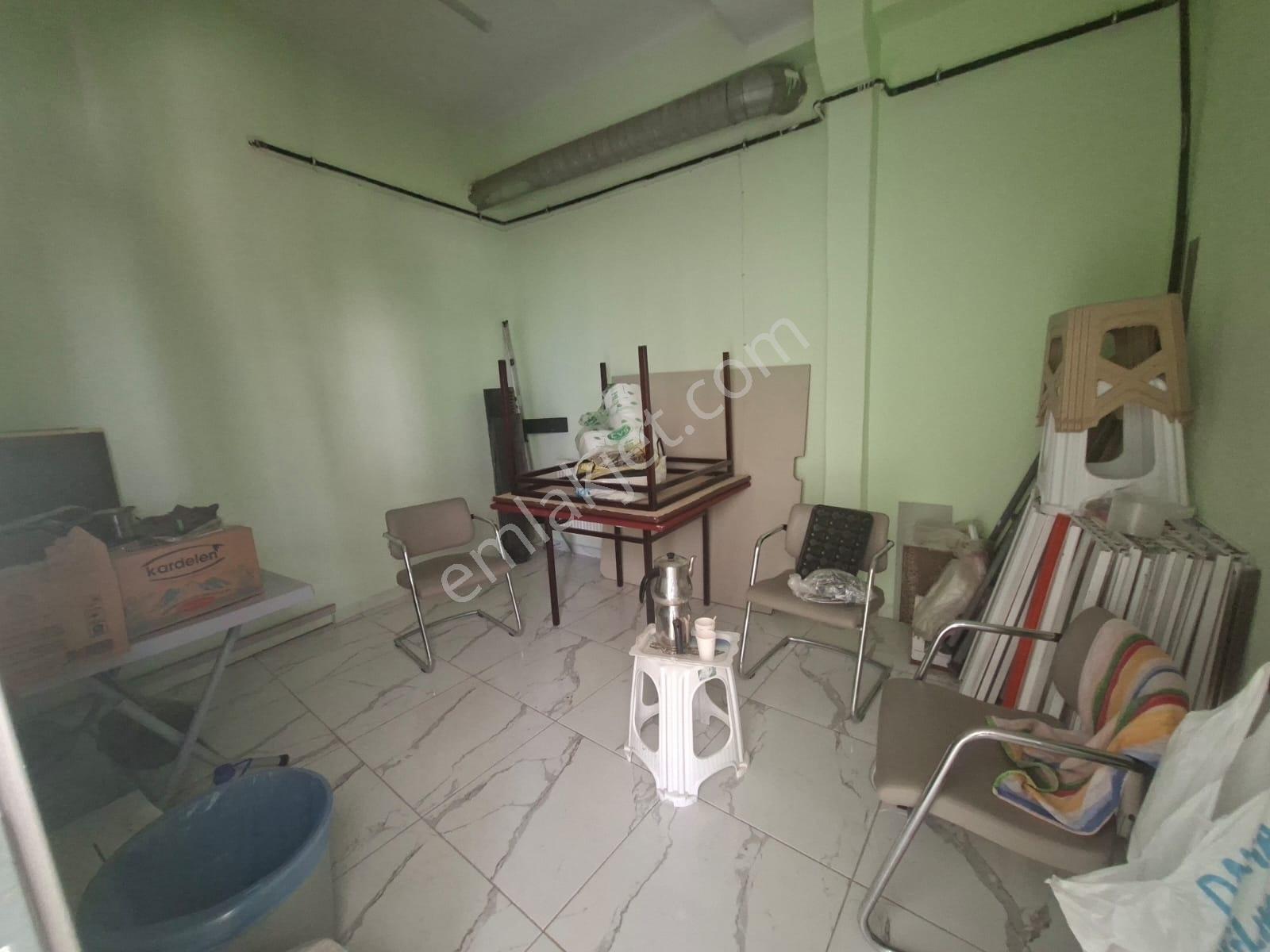 Çayırova Cadde Üstü Merkezi Konum 160m² İki Katlı Kiralık Dükkan - Görsel 15