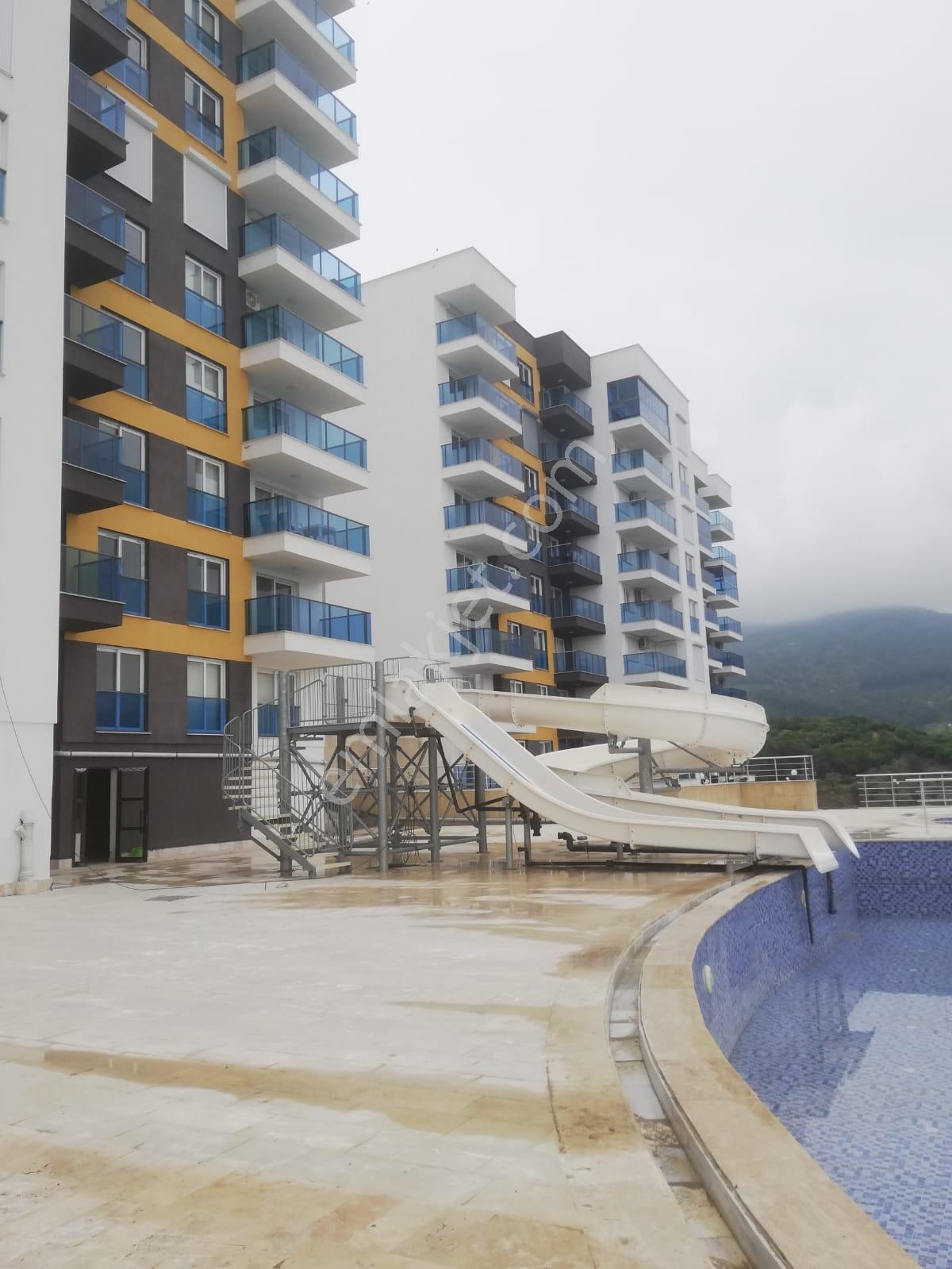 Deniz Ve Havuz Manzaralı 57 M2 Eşyalı Satılık 1+1 Daire - Görsel 28