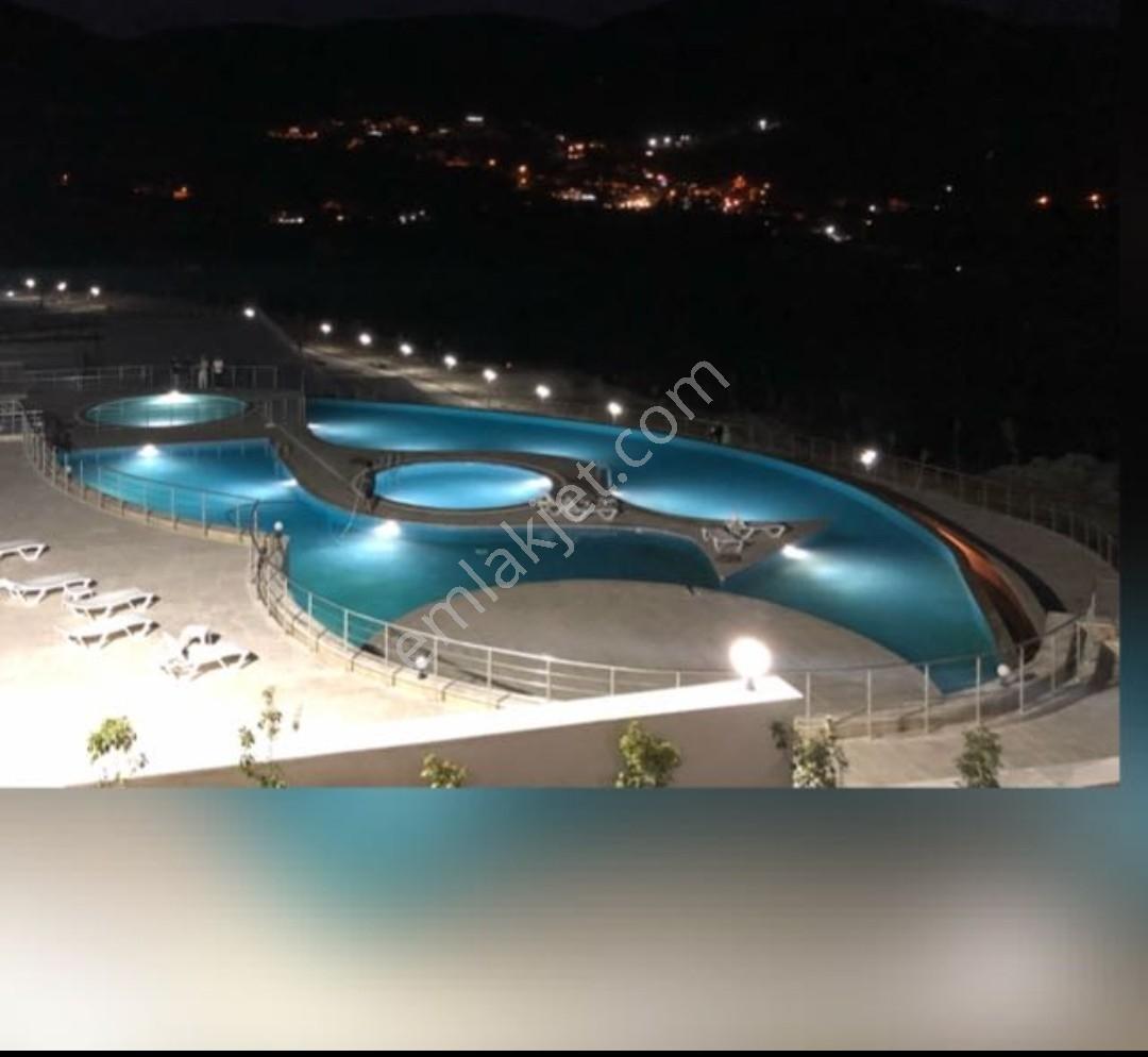 Deniz Ve Havuz Manzaralı 57 M2 Eşyalı Satılık 1+1 Daire - Görsel 29