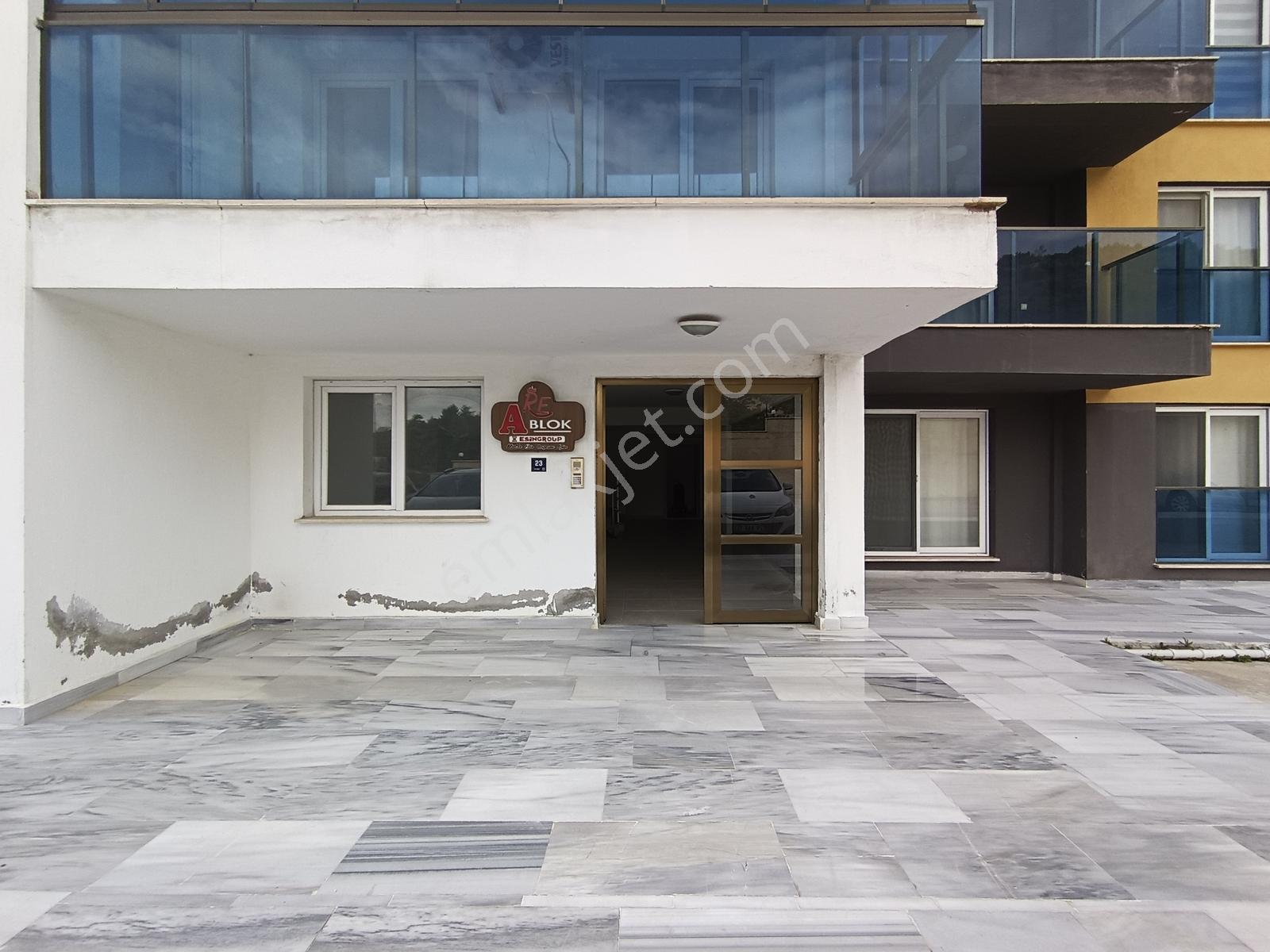 Deniz Ve Havuz Manzaralı 57 M2 Eşyalı Satılık 1+1 Daire - Görsel 5