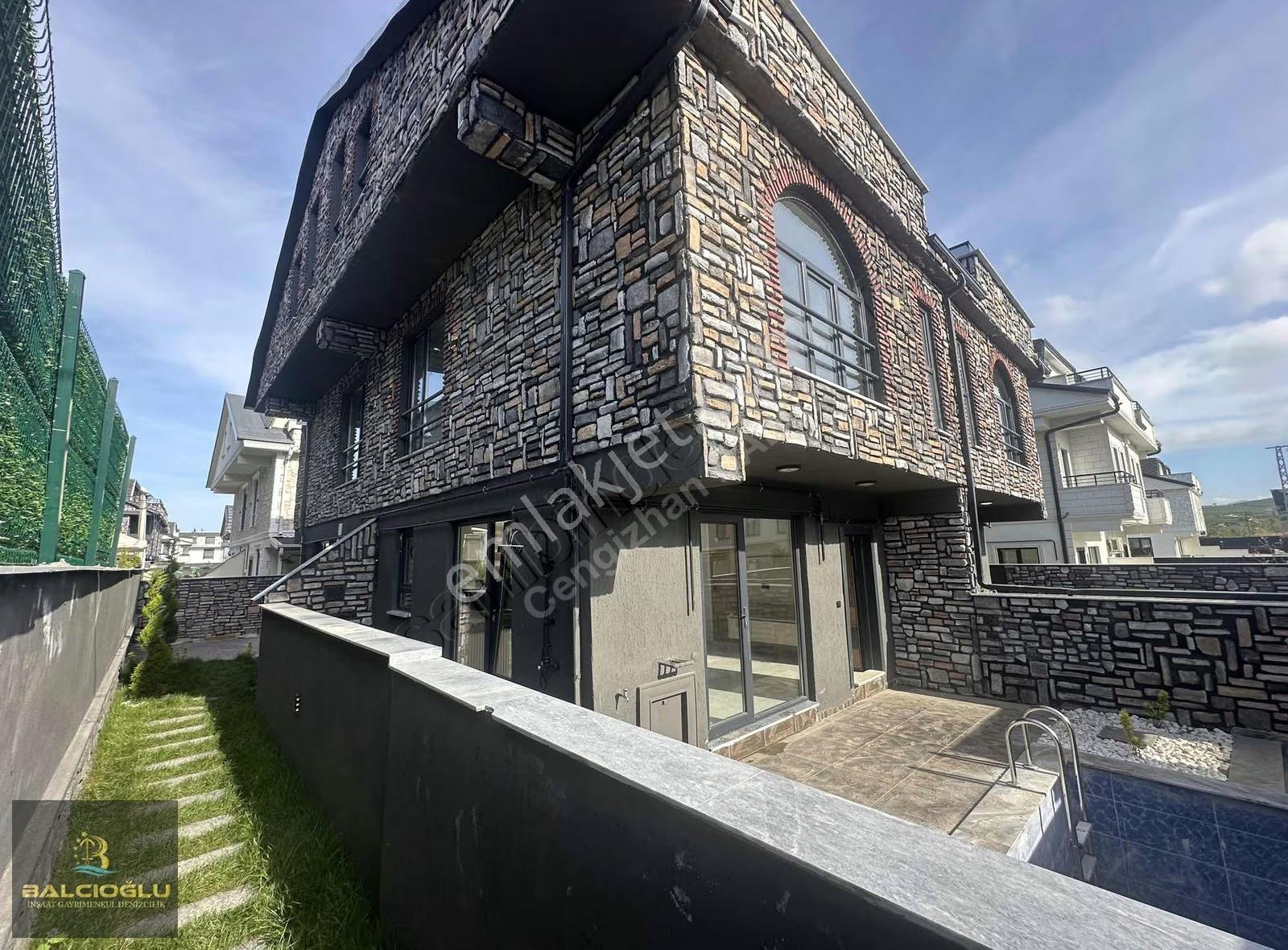 Balcıoğlundan Yaylada Uygun Fiyat Lüx Havuzlu 3+1 Triplex Villa - Görsel 3