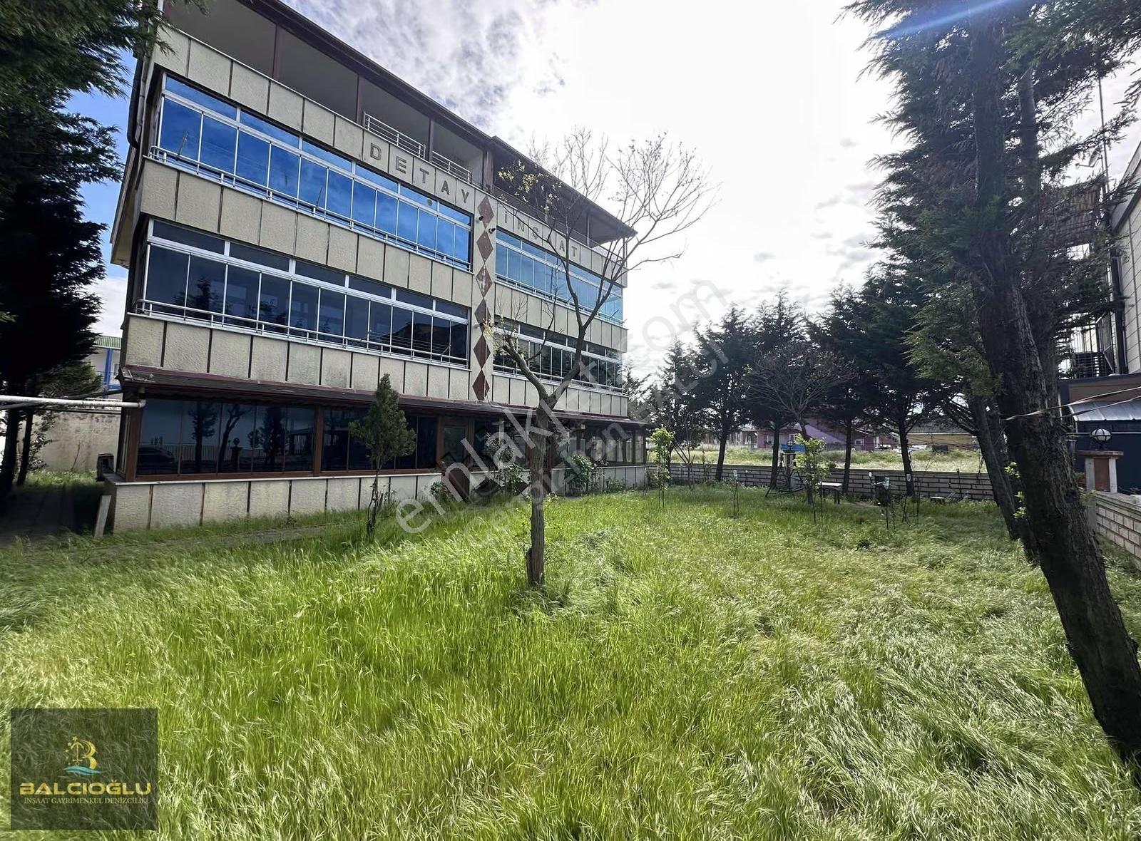 Balcıoğlundan Merkez Plajda Denize 70 M Bahçe Katı 2+1 Daire - Görsel 6