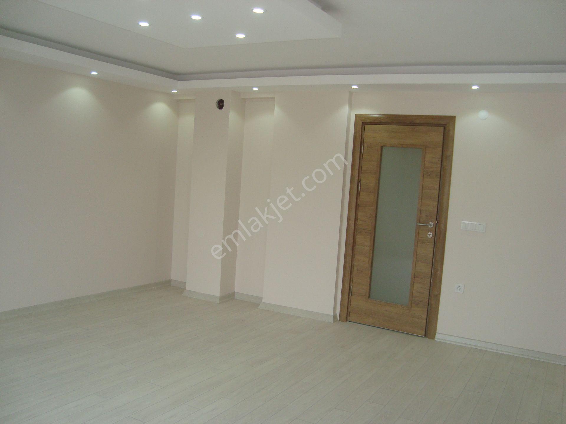 Büyükçekmece Cumhuriyet Mah Lüx Havuzlu Site 3+1 Acil Satılık Daire - Görsel 3