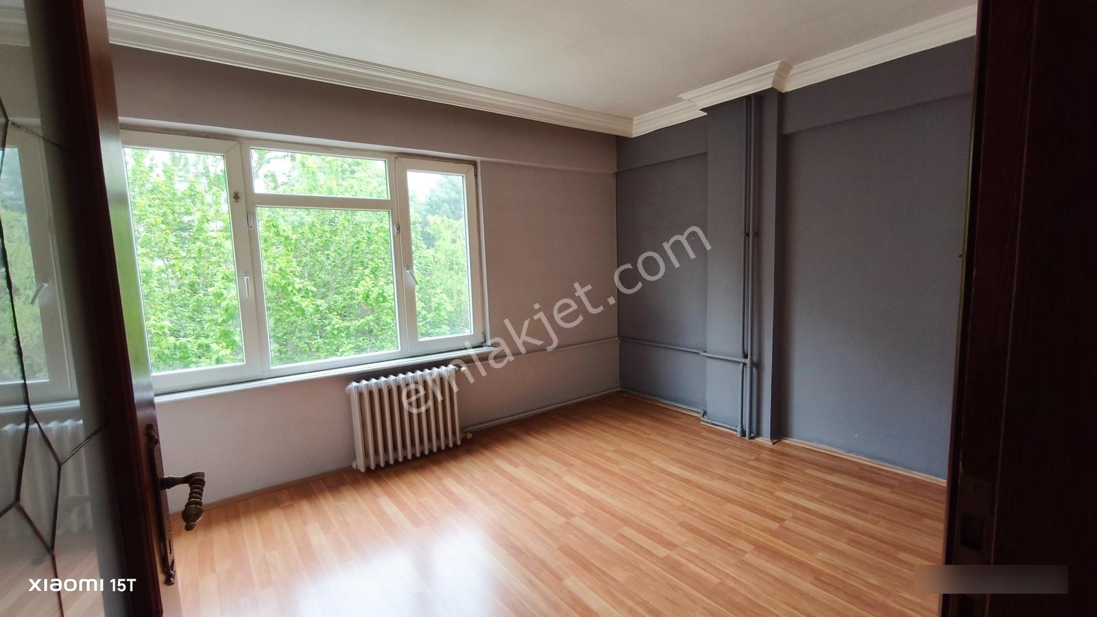 Bursa Çekirgede Hastaneye Cephe Otoparklı Ve Bahçeli Kiralık 3+1 - Görsel 9
