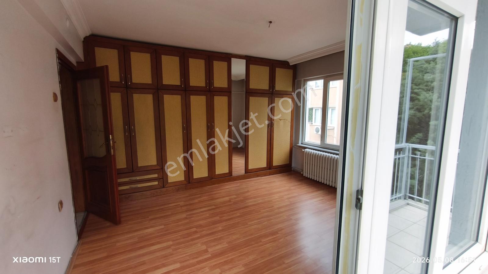 Bursa Çekirgede Hastaneye Cephe Otoparklı Ve Bahçeli Kiralık 3+1 - Görsel 14