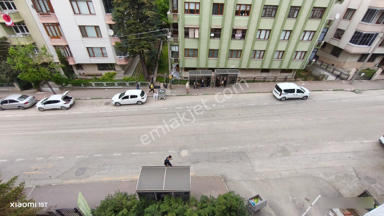 Bursa Çekirgede Hastaneye Cephe Otoparklı Ve Bahçeli Kiralık 3+1 - Görsel 27