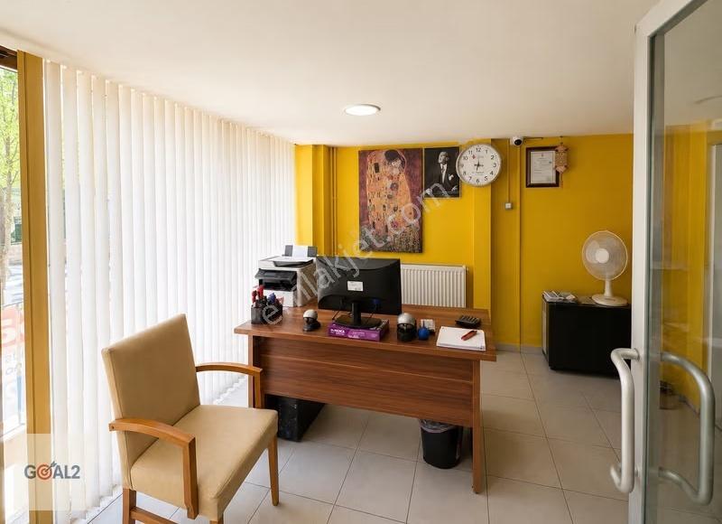 Şerifali Hendem Caddesinde Vitrinli 240 M² Satılık Dükkan - Görsel 3
