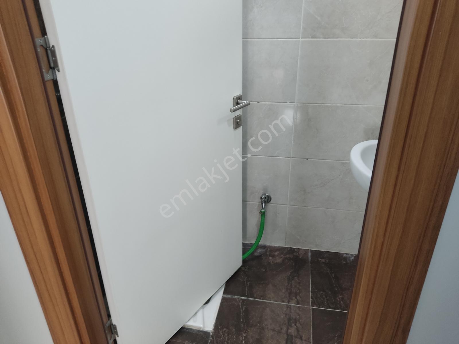 4. Etap Toki'de Eşyalı Kiralık Daire - Görsel 18