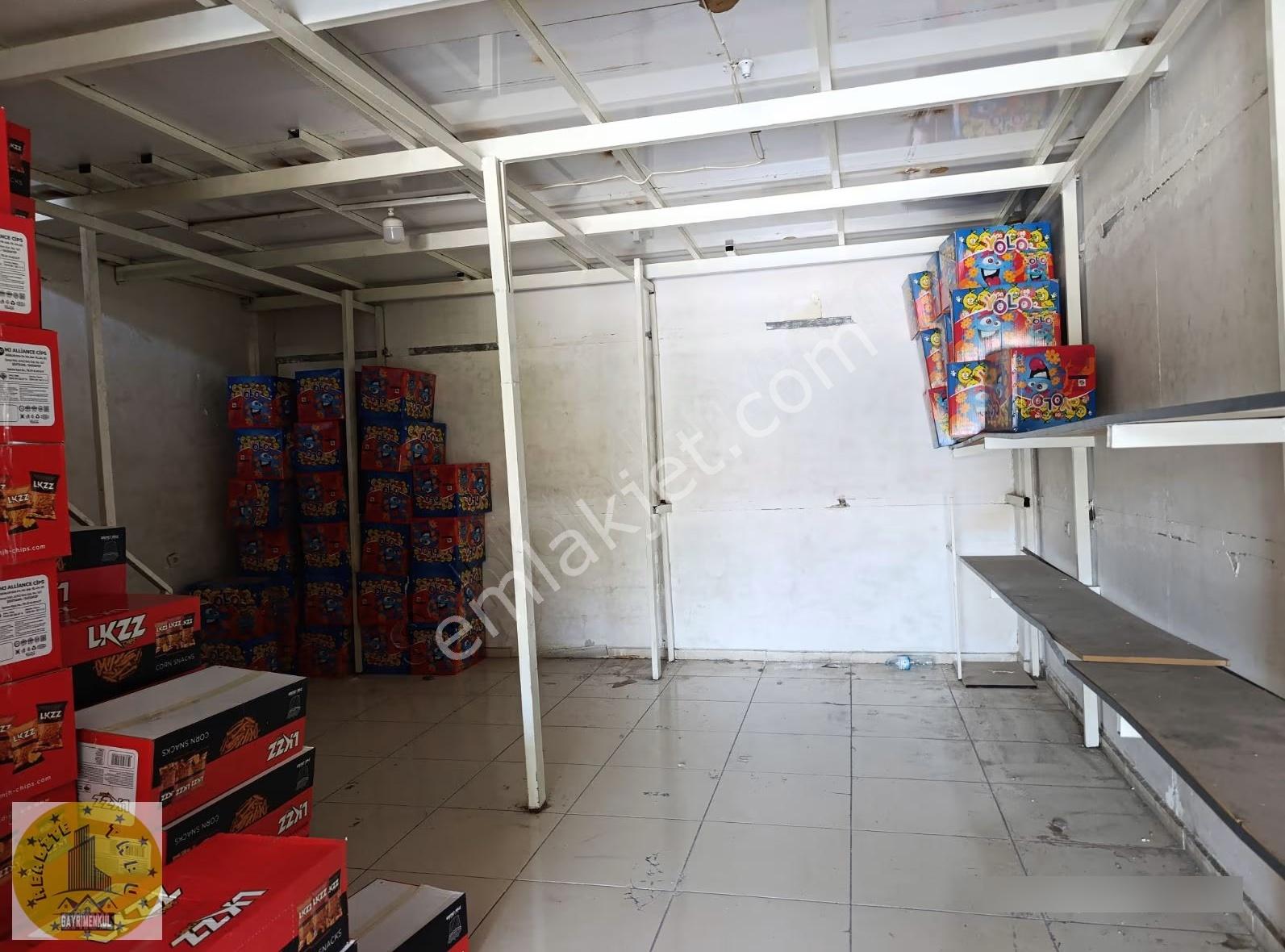 Realite Tapudan Sutim De 2 Dükkan Yan Yana - Görsel 2