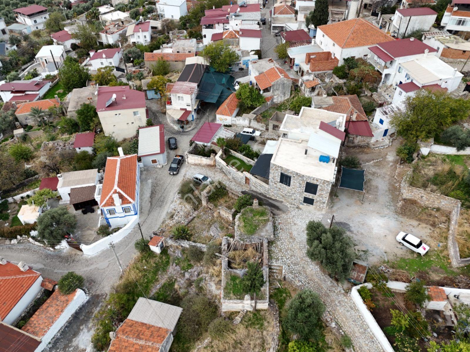 Kazıklı'da Deniz Manzaralı 215m² Avlulu Arsa + 2 Eski Yapı - Görsel 27