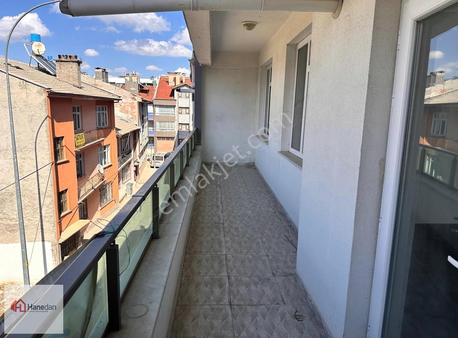 Hanedan'dan, Ali Ulvi Kurucu Cad.yakını Arakat 3+1 Satılık Daire - Görsel 14