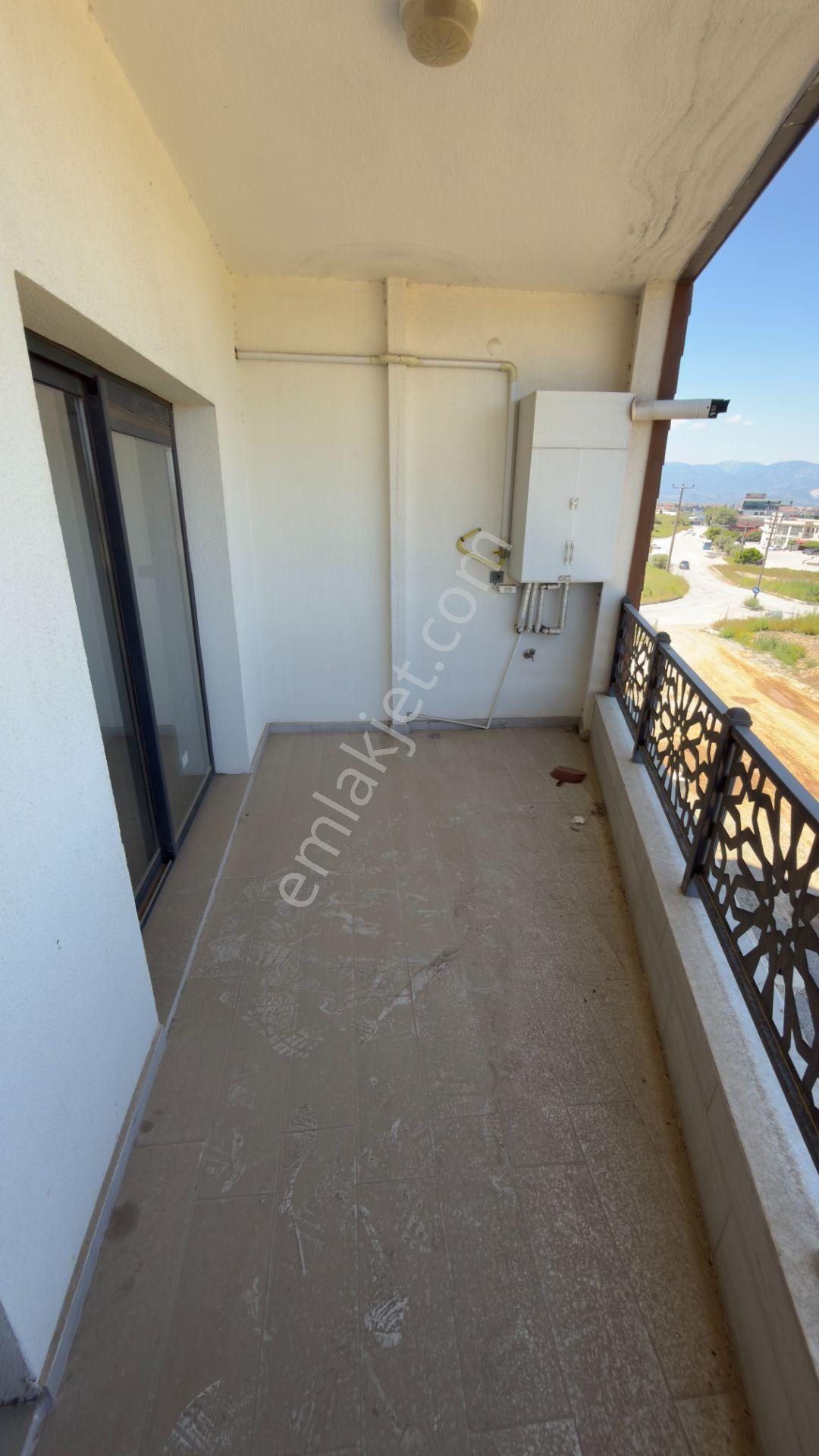 Ergenekonda Şahsi Otoparklı 3+1 Arakat Sınırsız Kredili Sıfır Daire - Görsel 2