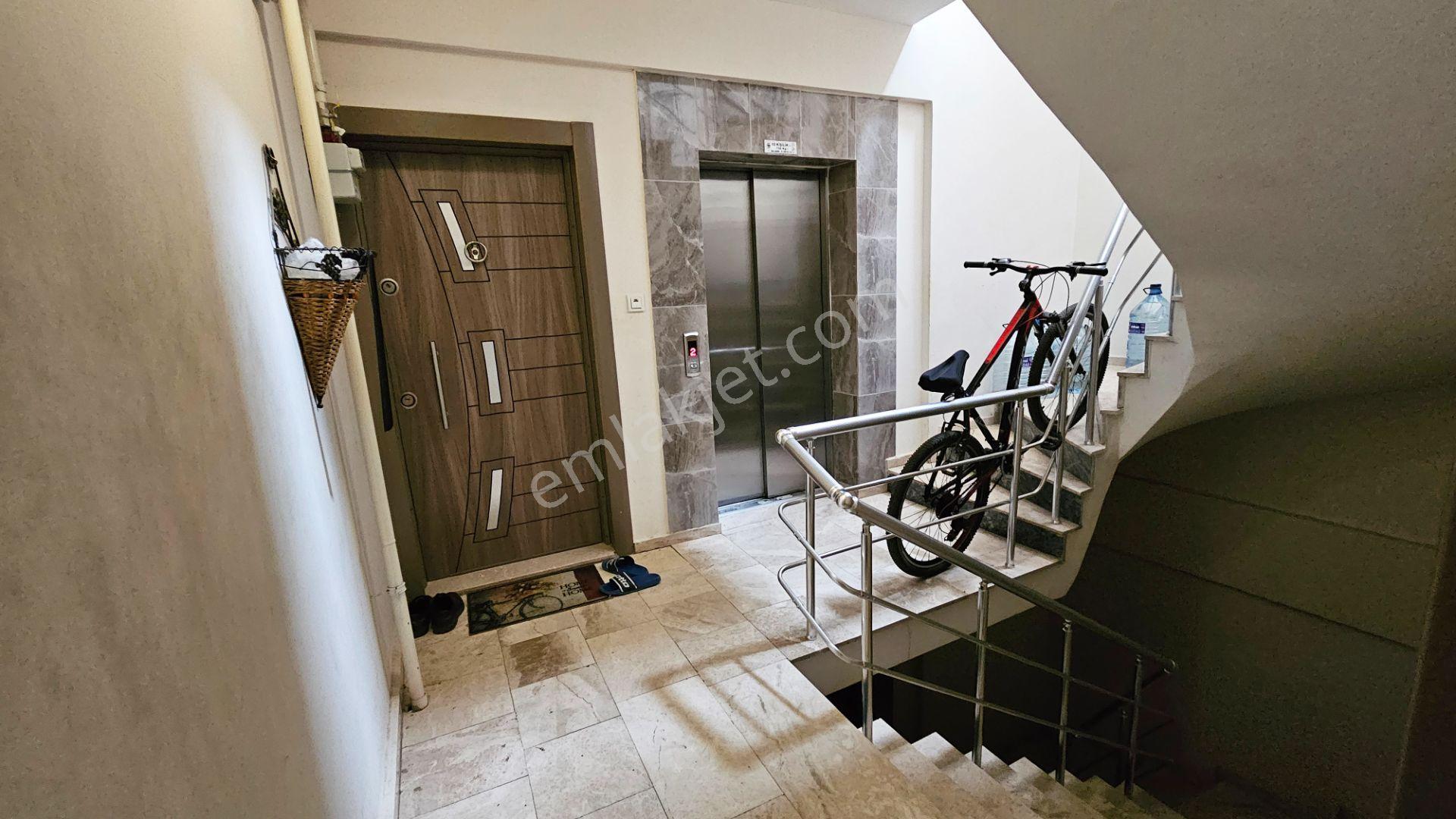 Remax Mid'den Balıkesir'in Merkezinde 5+1 Dubleks Daire - Görsel 9
