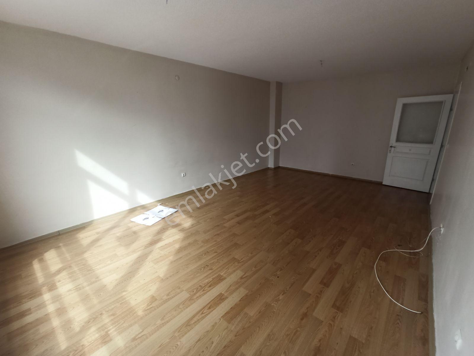 Ankarateras Sitesi Kiralık 3+1 Daire - Görsel 15