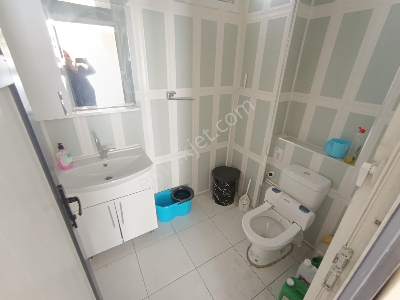Büyükçekmece Ana Cadde Üstü Kiralık 142m² Dükkan Ve 270m² Depo - Görsel 24