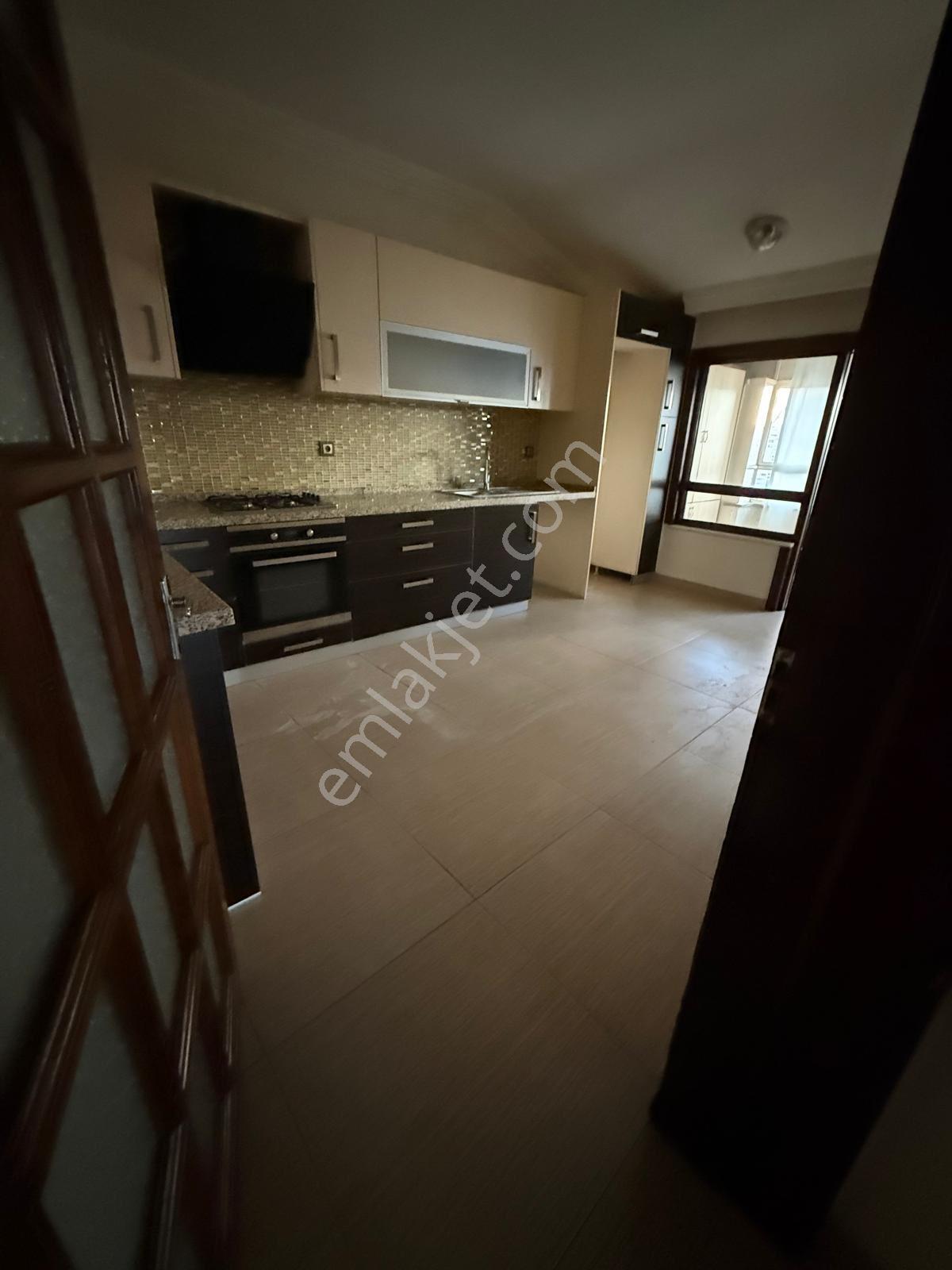 Nişantaşı Mahallesinde Kiralık 3+1 - Görsel 9
