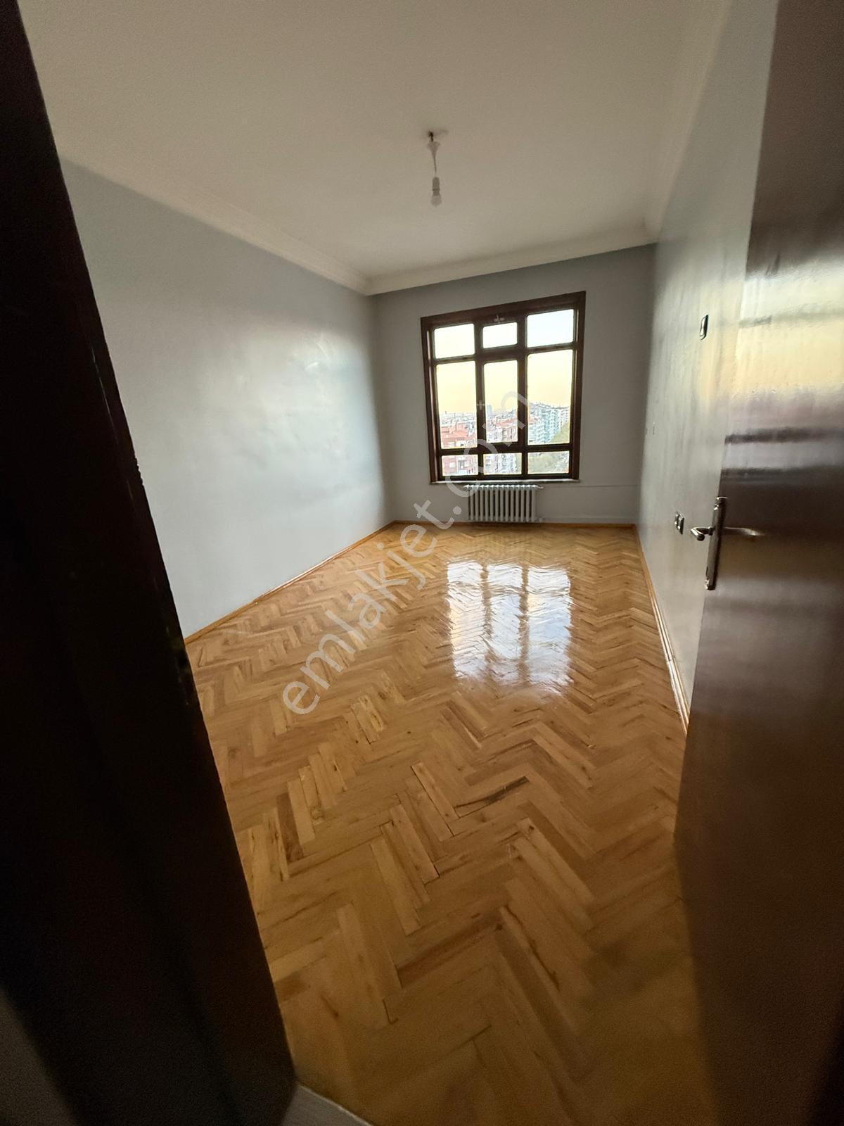 Nişantaşı Mahallesinde Kiralık 3+1 - Görsel 18