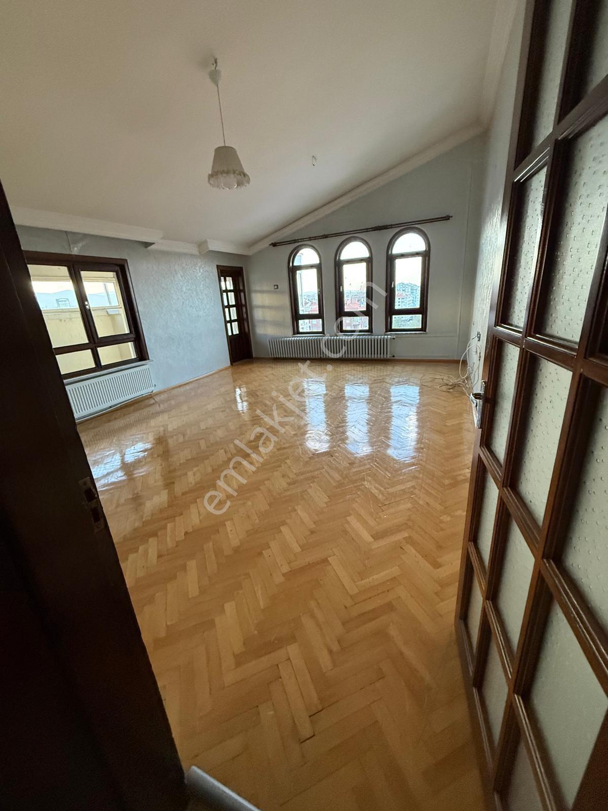 Nişantaşı Mahallesinde Kiralık 3+1 - Görsel 13