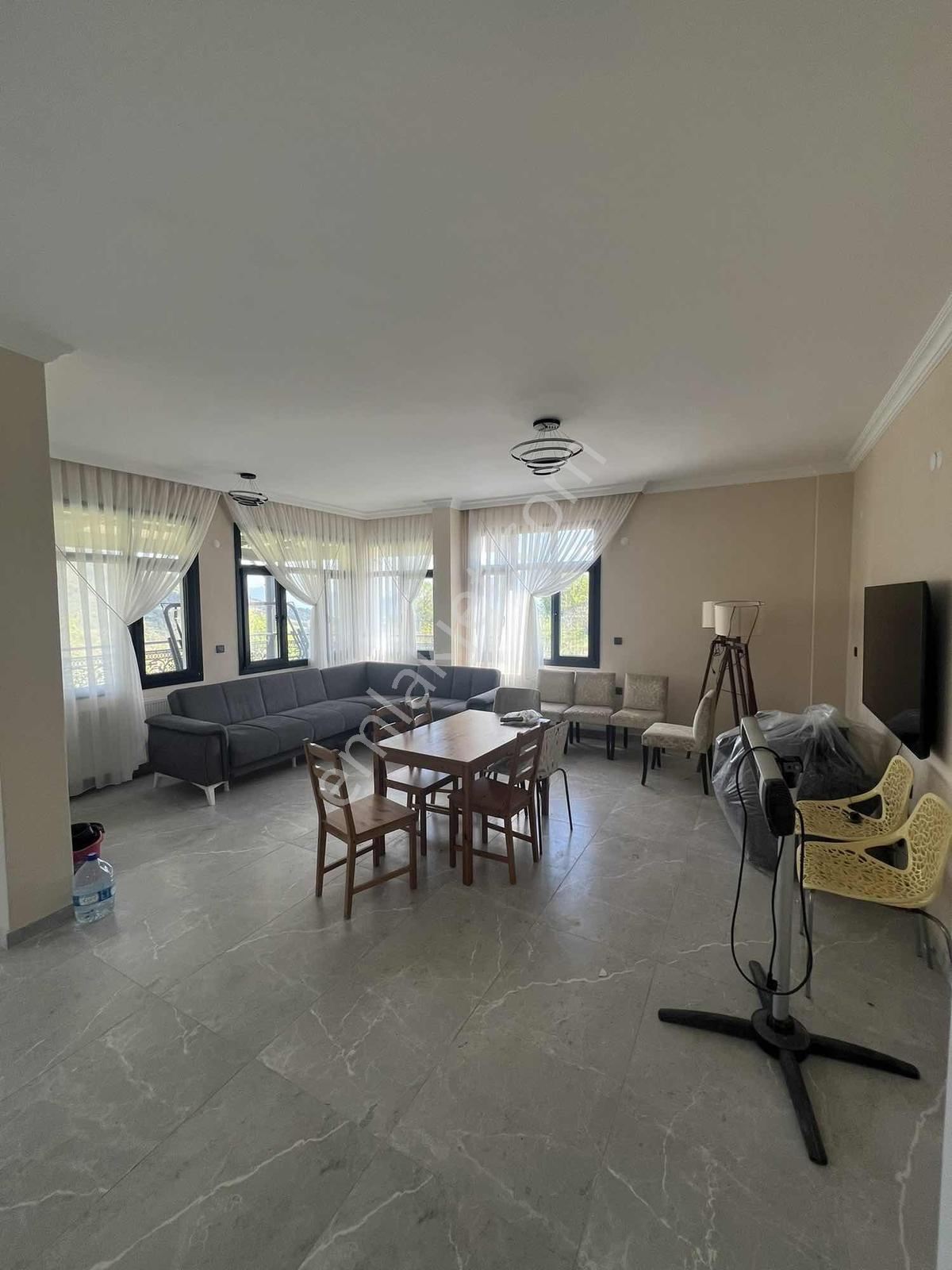 Yakaköy'de Doğa İle İç İçe Lüks Yaşam| Güneş Enerjili Özel Villa - Görsel 23