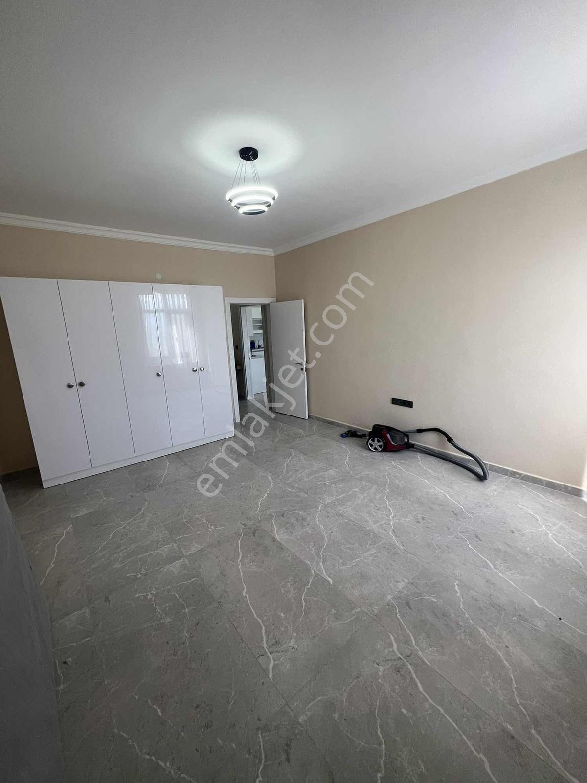 Yakaköy'de Doğa İle İç İçe Lüks Yaşam| Güneş Enerjili Özel Villa - Görsel 17