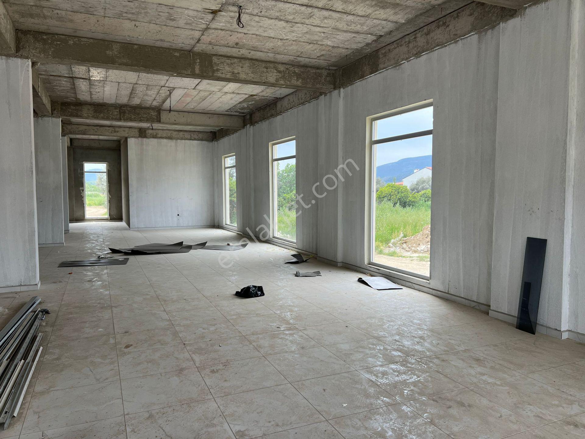Milas Selimiye'de Cadde Üzeri 350m2 Kiralık İş Yeri - Görsel 14