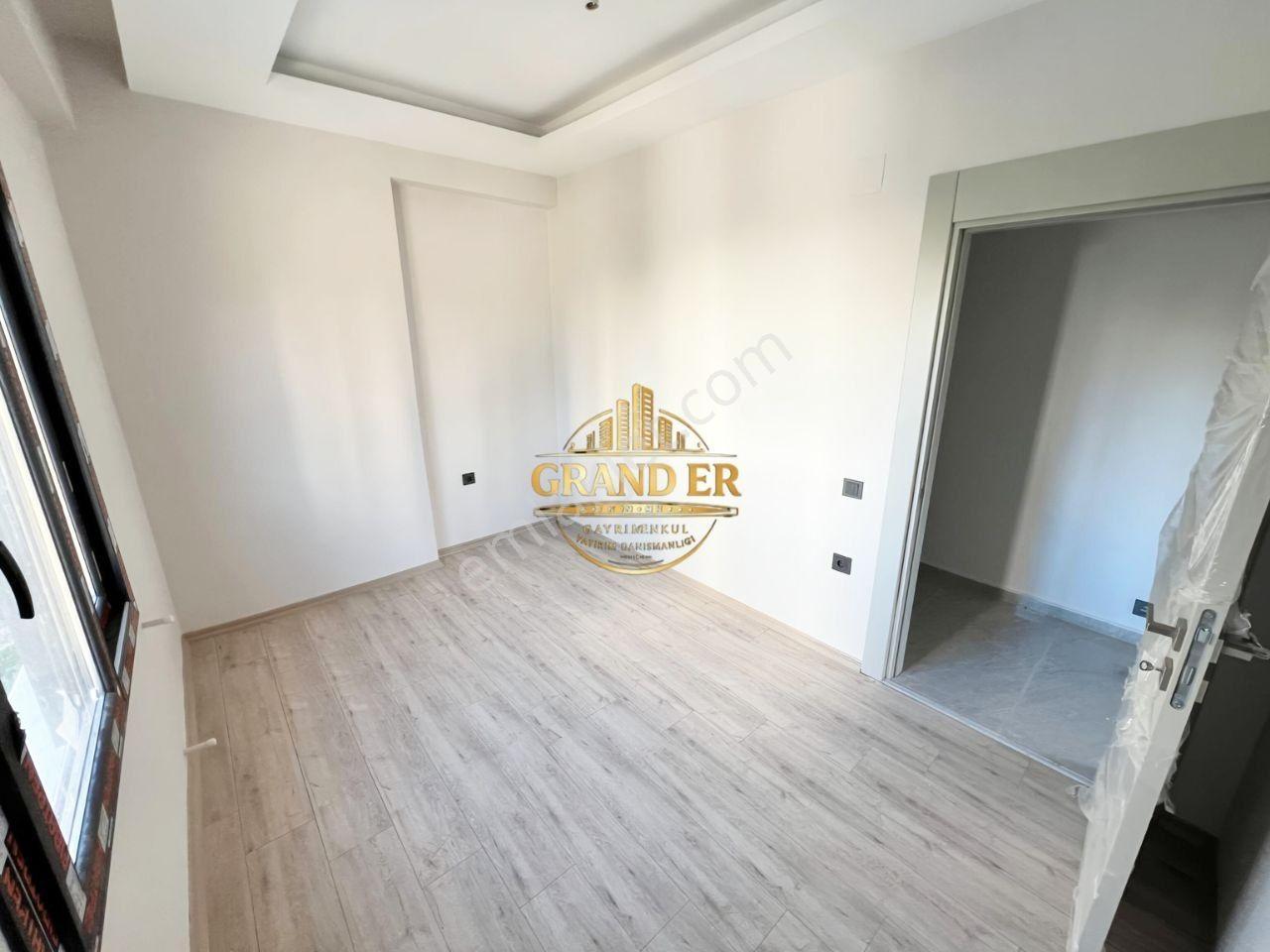 Mezitli Davultepe'de Site İçinde Kiralık 3+1 Sıfır Daire - Görsel 8