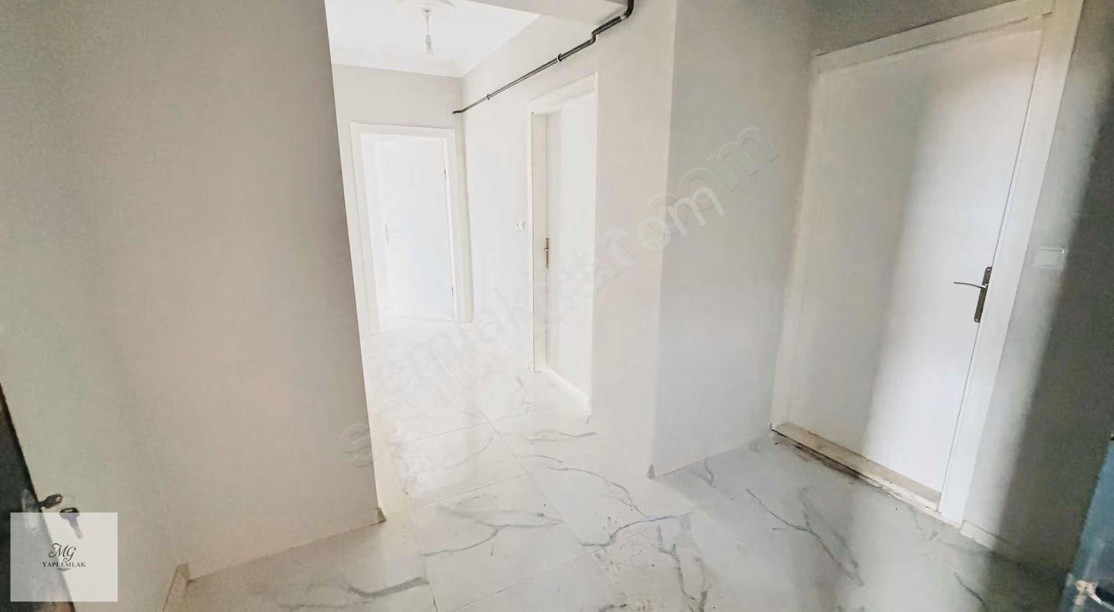 Mg Emlak'dan Yunus Emre Mahallesinde Kiralık 2+1