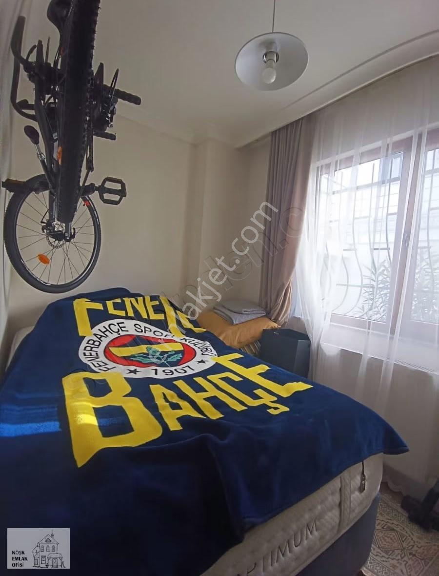 Bahçelievler Çalışlar Caddesi Neyzen Sokak'ta 2+1 Satılık Daire - Görsel 4