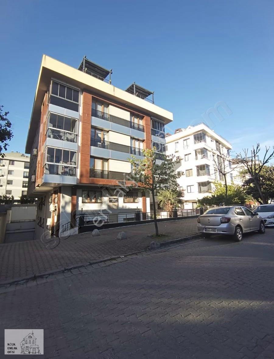 Bahçelievler Çalışlar Caddesi Neyzen Sokak'ta 2+1 Satılık Daire - Görsel 14
