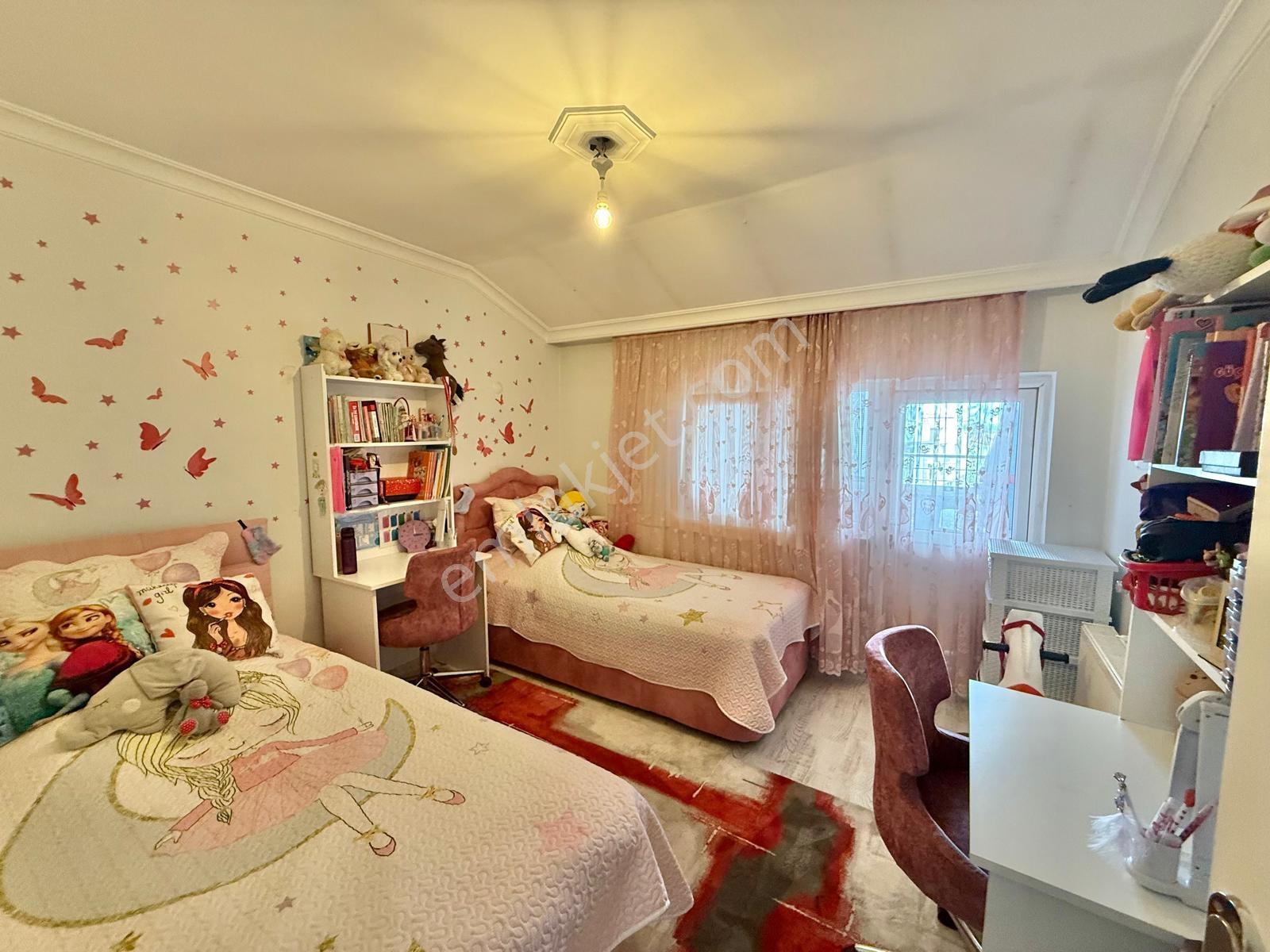 Fethiye'de Terası Yapılı, Otoparklı, Depolu 3+1 Dubleks Daire - Görsel 18