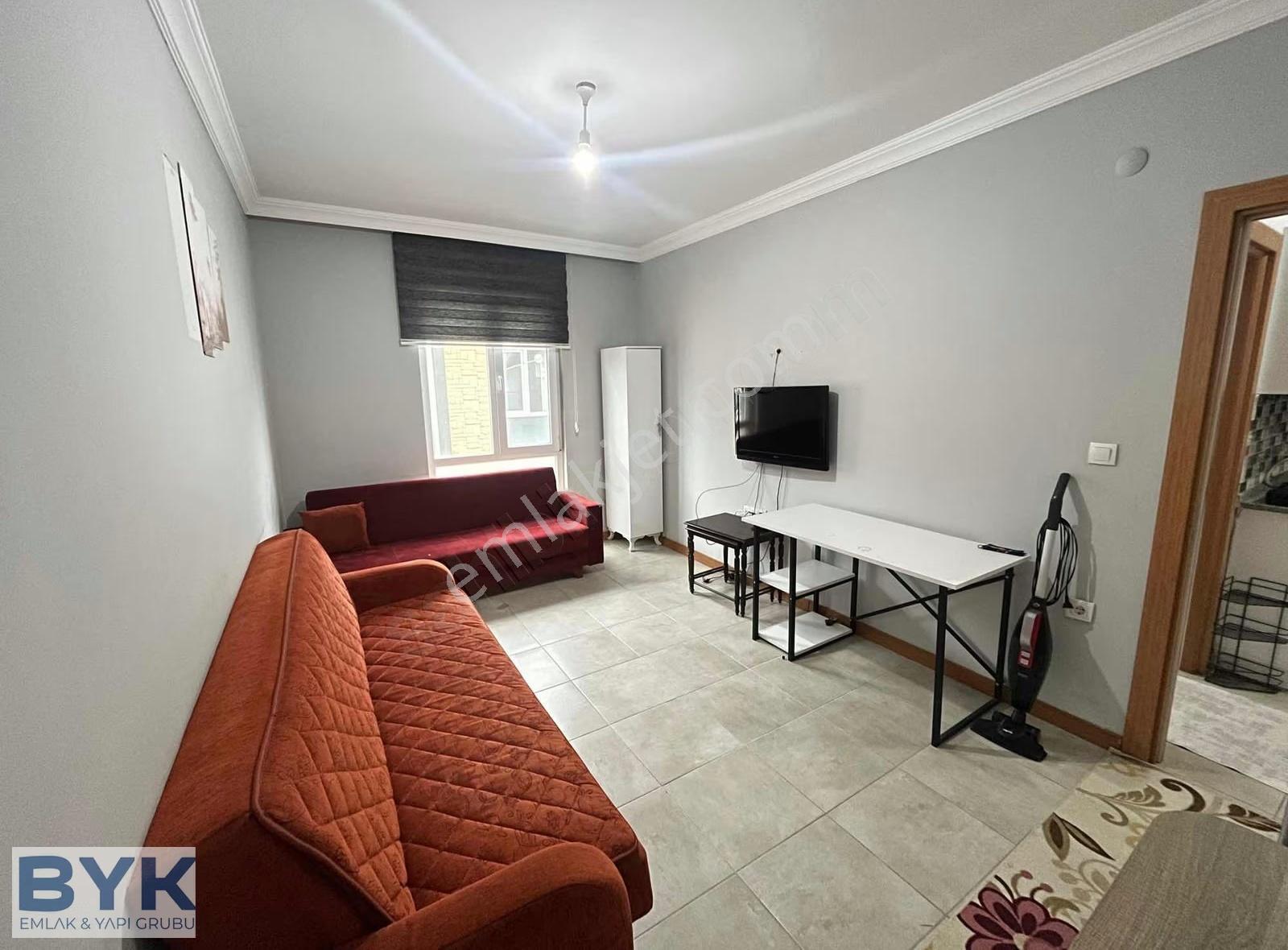 Byk' Dan! Simge Yapı! Geniş M2! Full Eşyalı! Kiralık 2+0 Daire! - Görsel 8