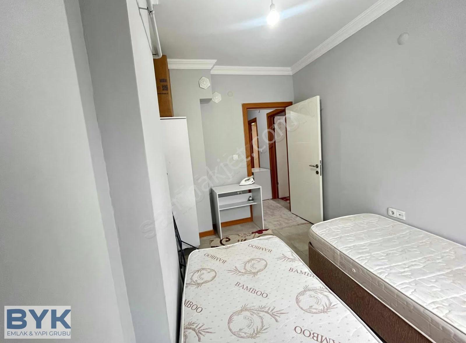 Byk' Dan! Simge Yapı! Geniş M2! Full Eşyalı! Kiralık 2+0 Daire! - Görsel 19