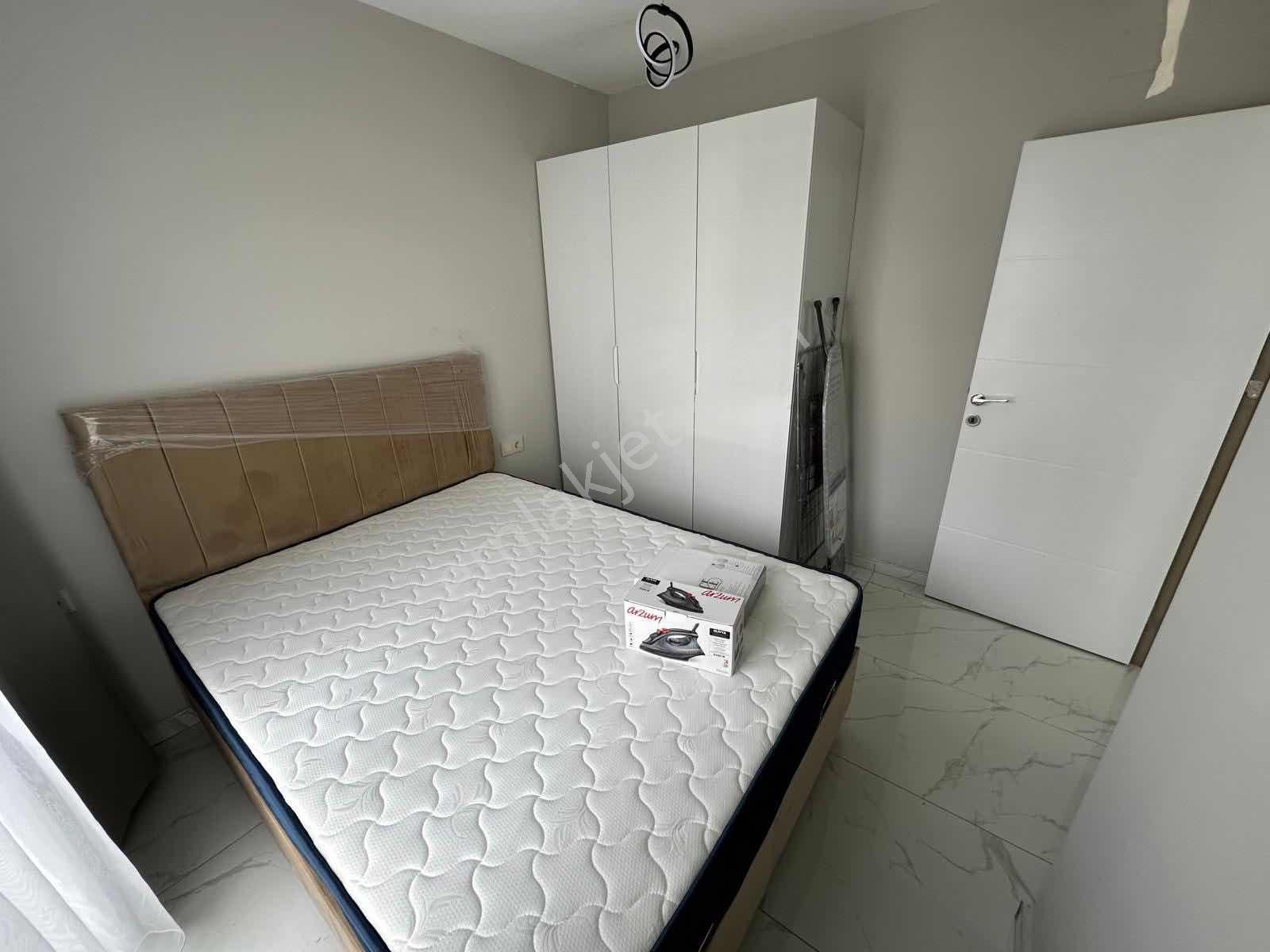 Beyazevler Merkezi Konumda Yeni Binada Eşyalı Lüks 1+1 Kiralık - Görsel 17