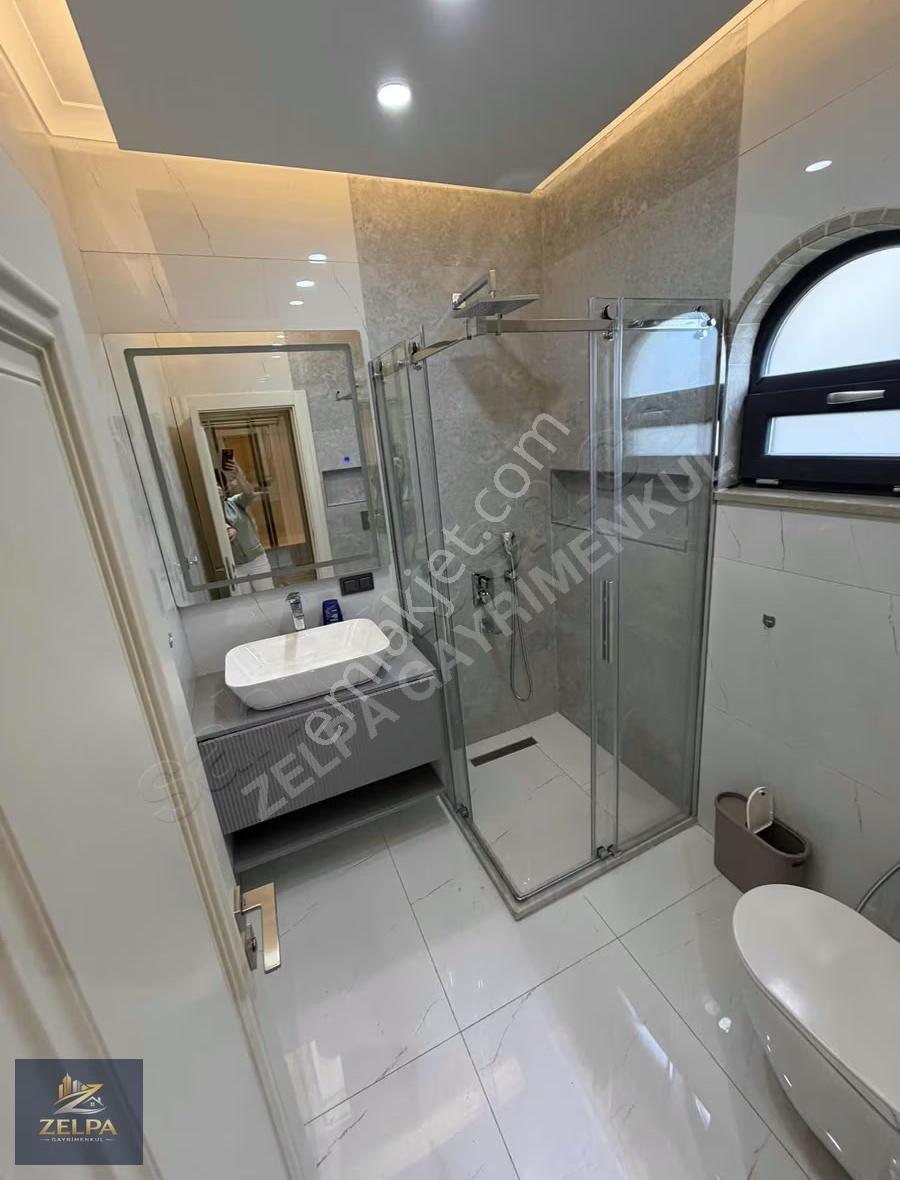 Site İçinde Full Deniz Manzaralı Lüks Eşyalı Yeni Nesil Villa - Görsel 25